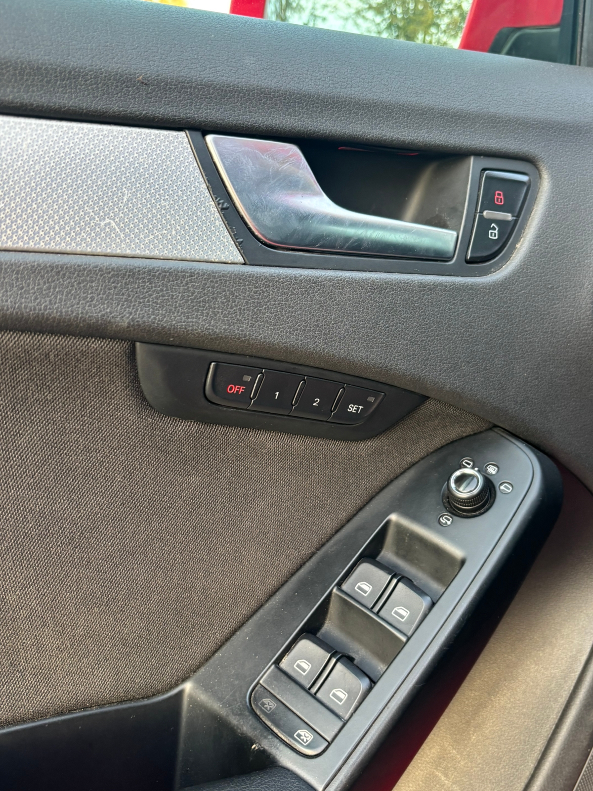 Audi A4 2.0 TDI DPF 2009, bild 4/8