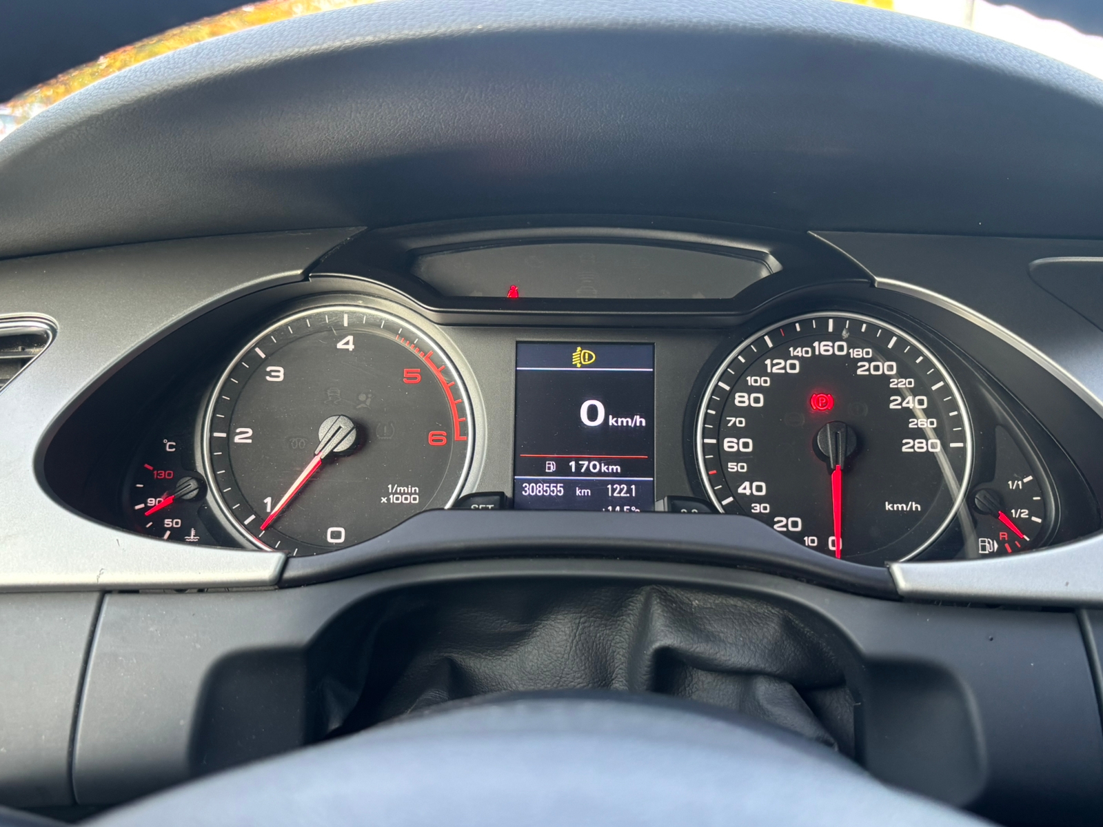 Audi A4 2.0 TDI DPF 2009, bild 5/8