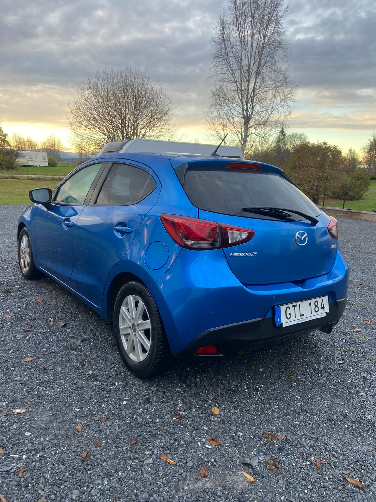 Mazda 2 SKYACTIV-G 90 2016, bild 2/3