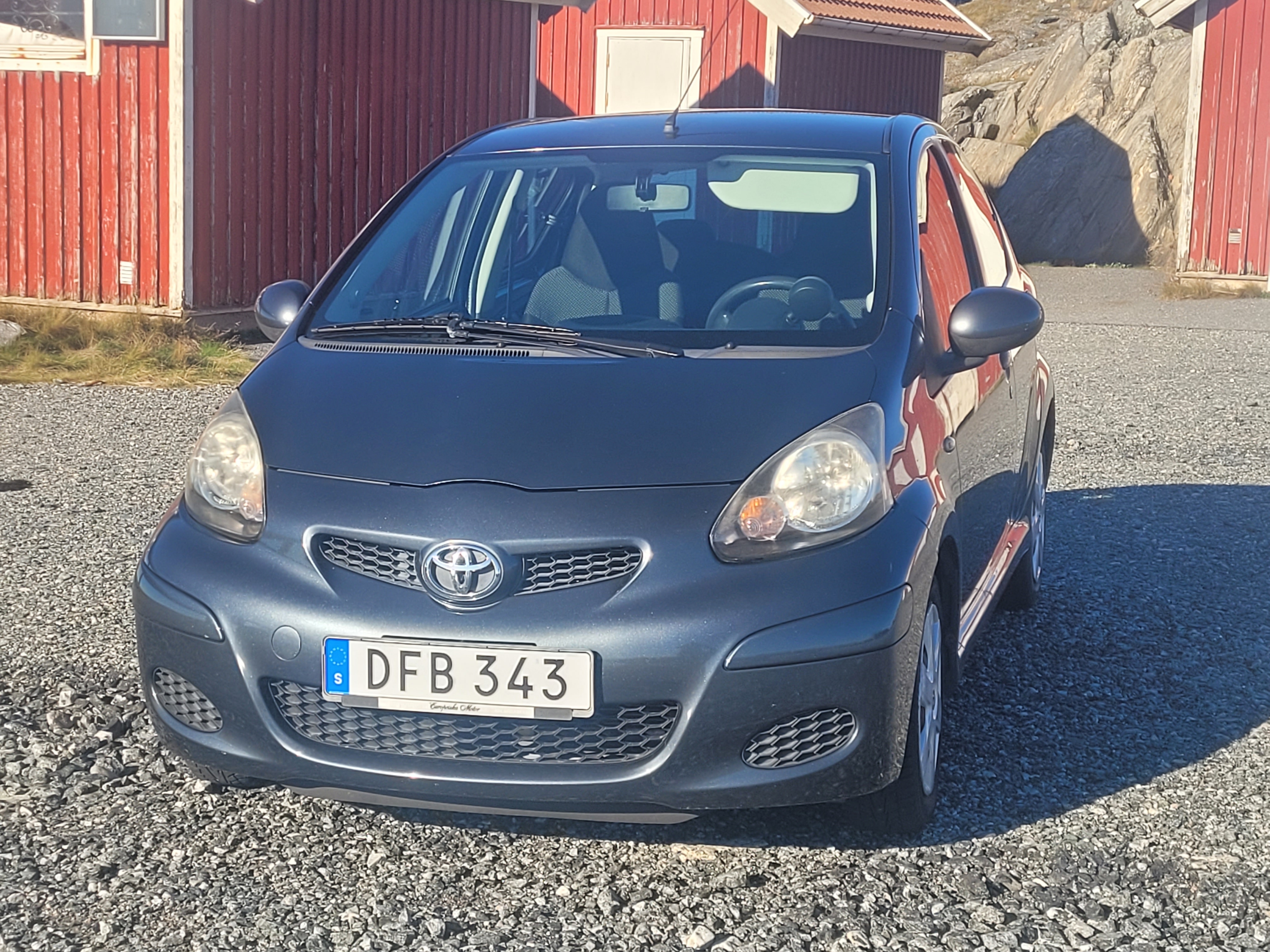 Toyota Aygo 1.0 2010, bild 2/10