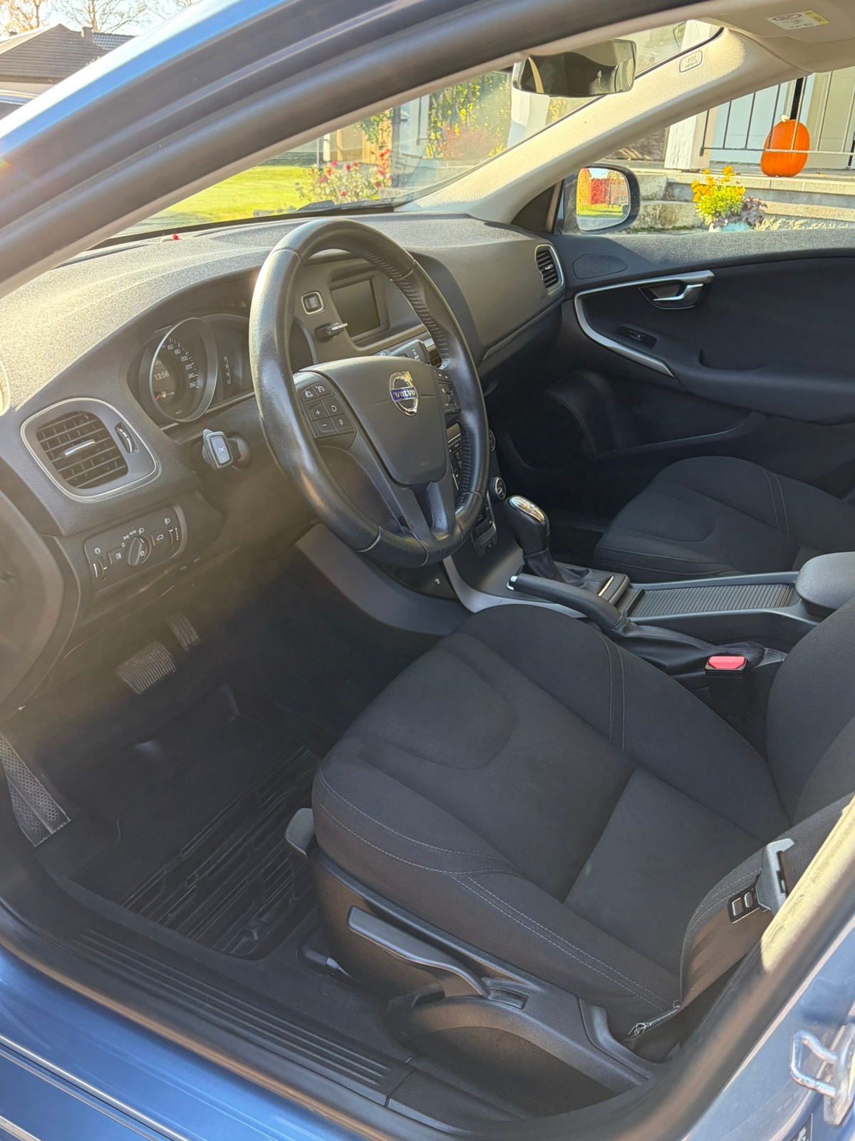 Volvo V40 D2 2016, photo 7/10