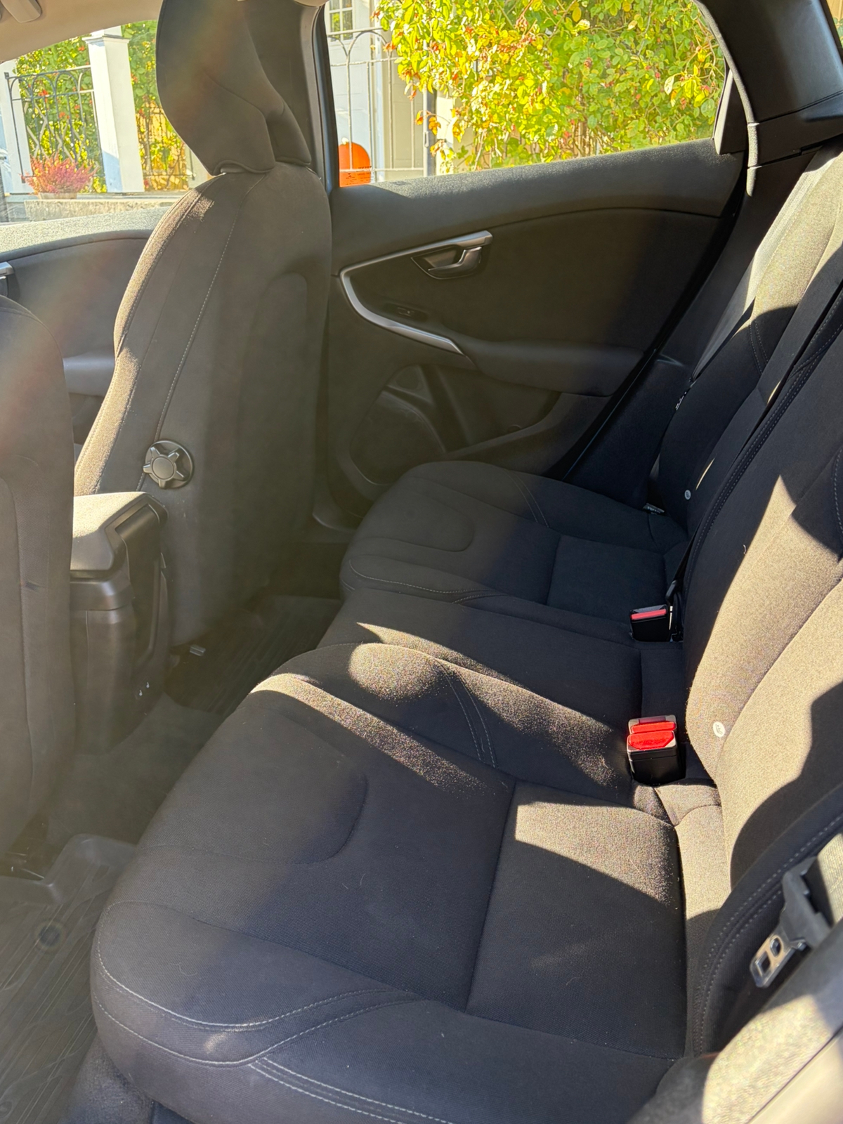 Volvo V40 D2 2016, photo 6/10