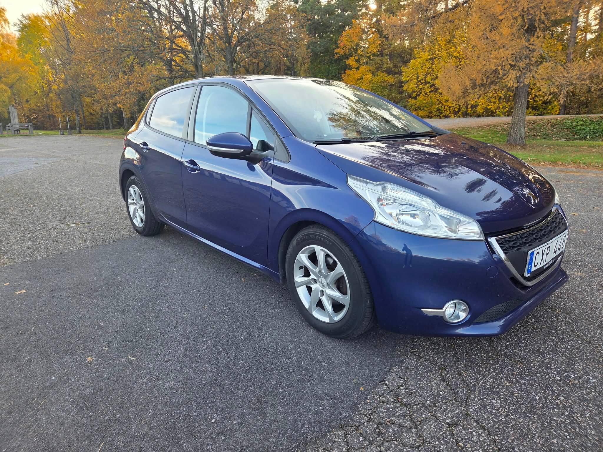 Peugeot 208 1.4 VTi 95 2012, bild 2/6