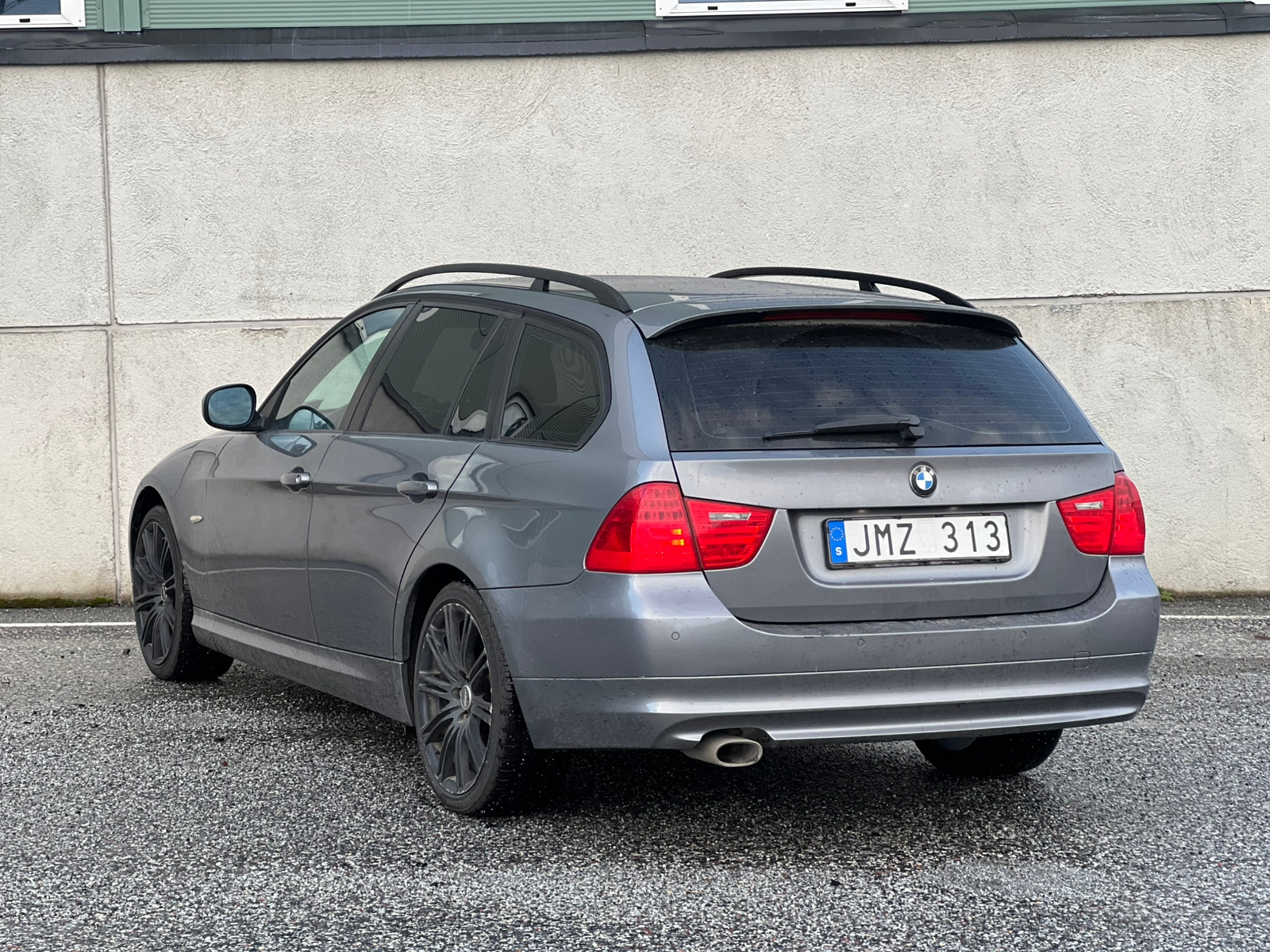 BMW 320d 2009, bild 3/8