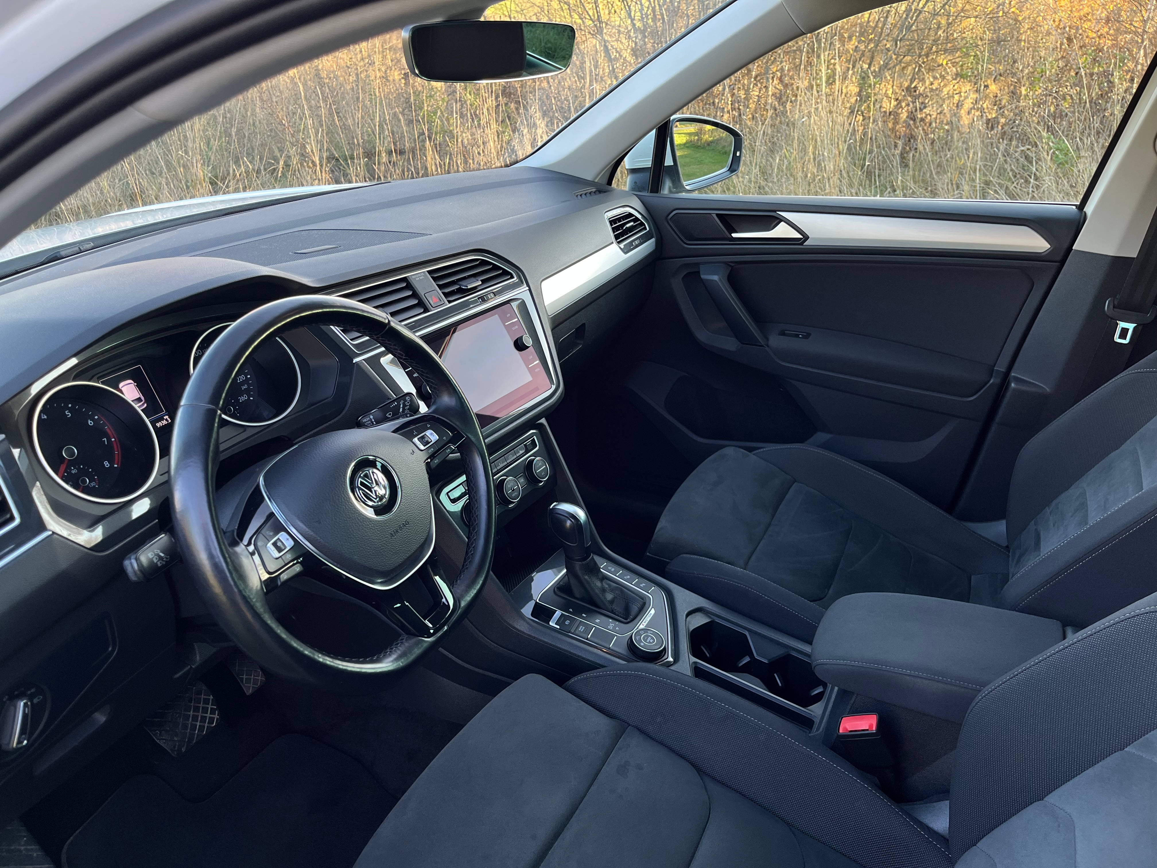 Volkswagen Tiguan 2.0 TSI R-Line 2021, bild 4/8