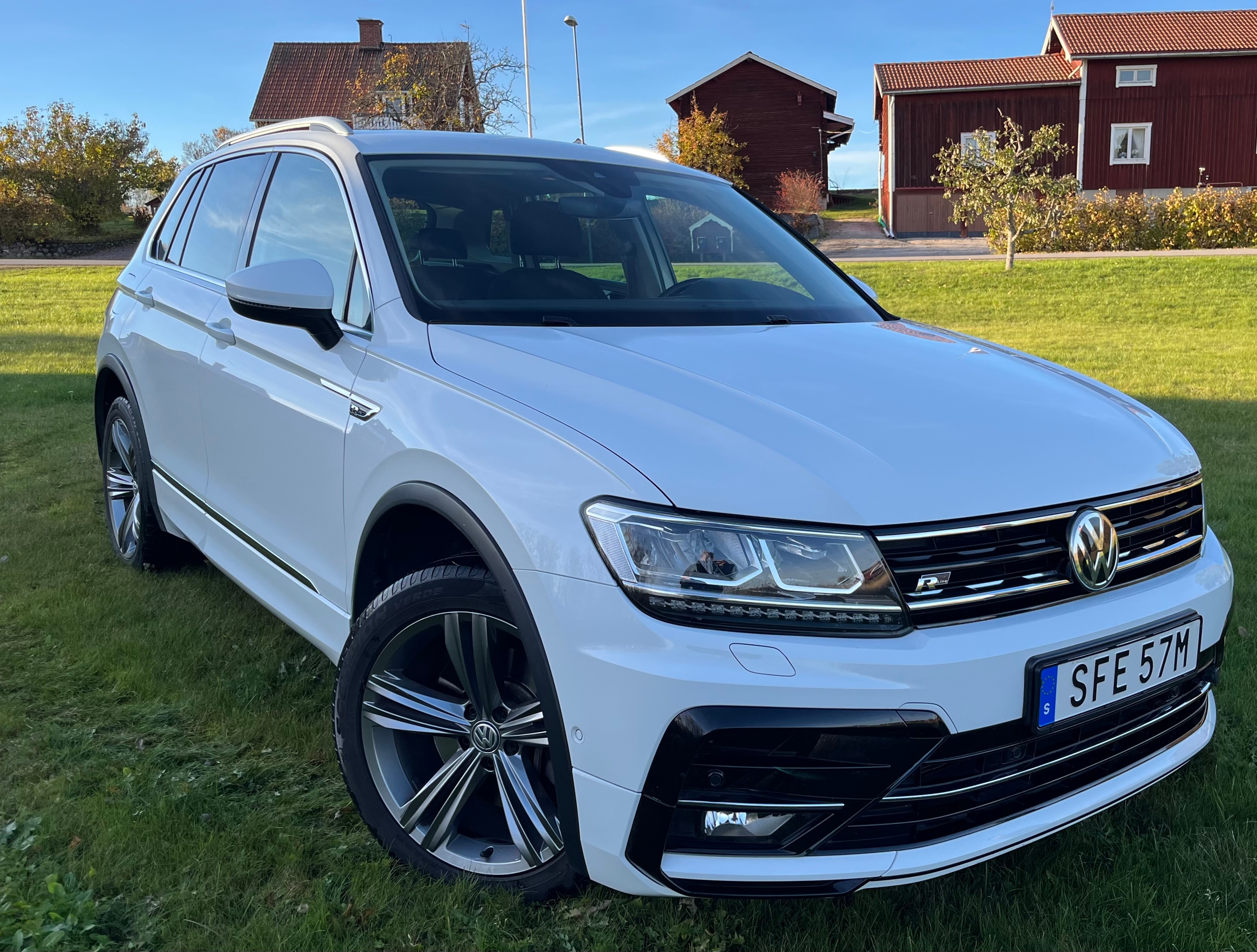 Volkswagen Tiguan 2.0 TSI R-Line 2021, bild 3/8