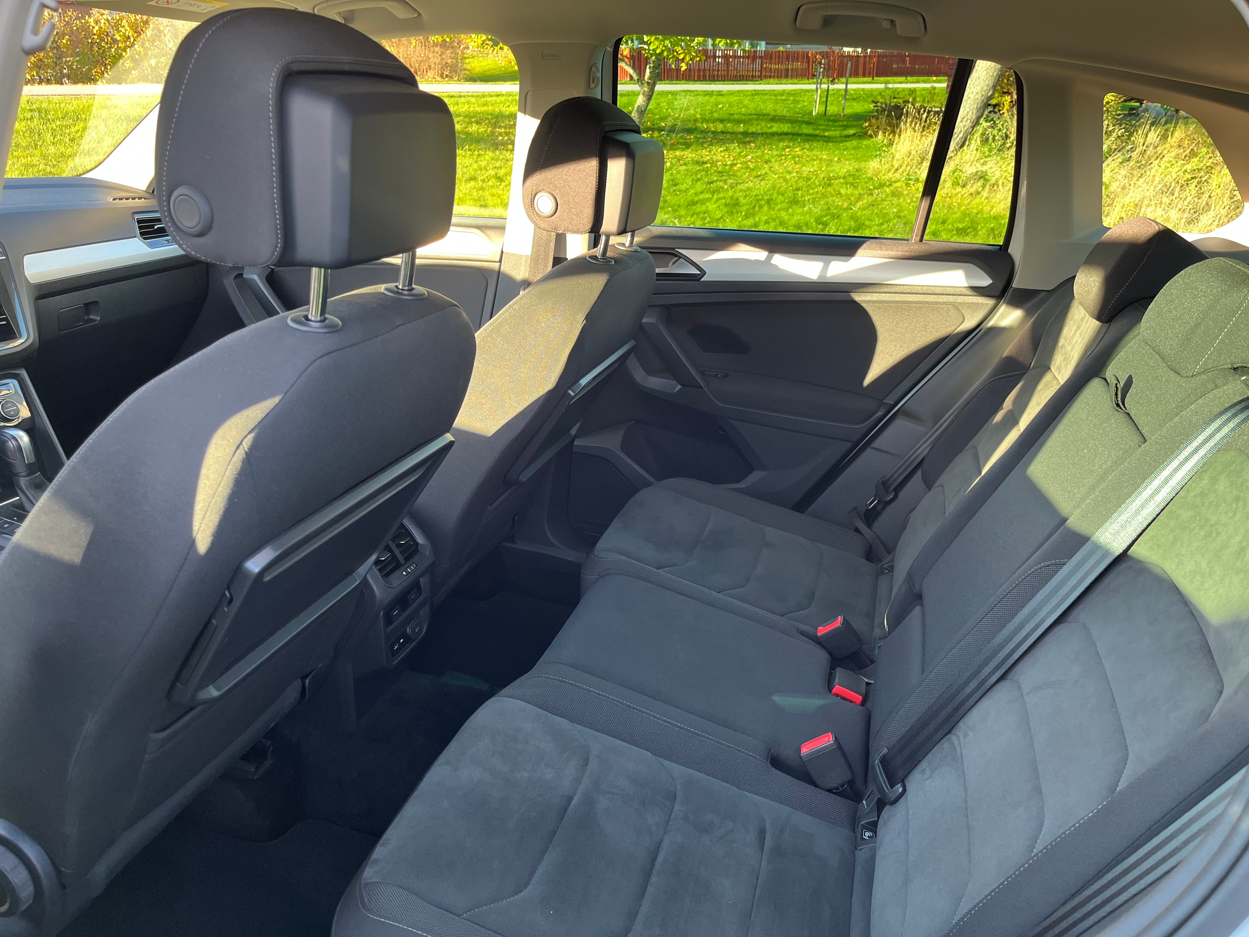 Volkswagen Tiguan 2.0 TSI R-Line 2021, bild 7/8