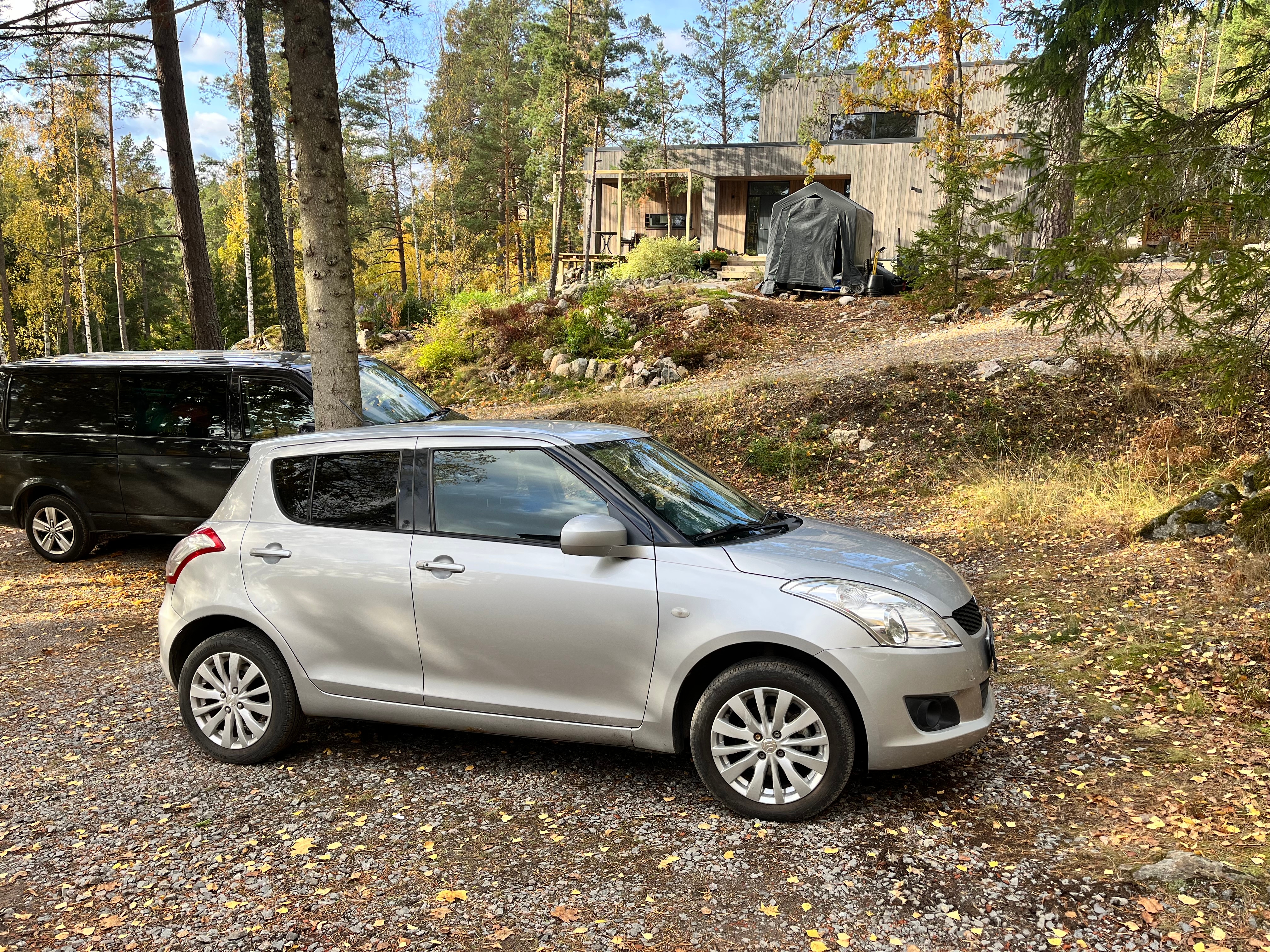 Suzuki Swift 1.2 2011, kuva 2/8