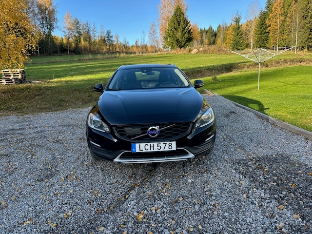 Volvo V60 Cross Country D4 2016, bild 2/5