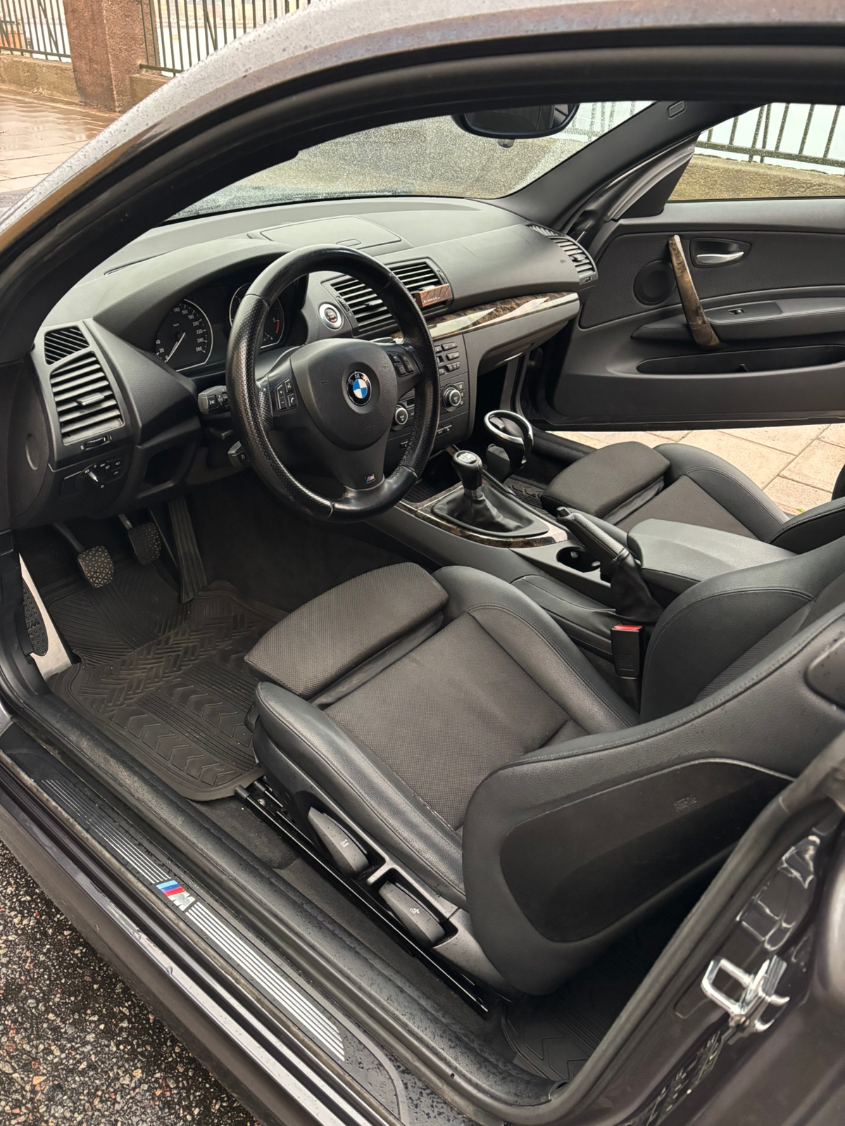 BMW 123d 2008, bild 3/9