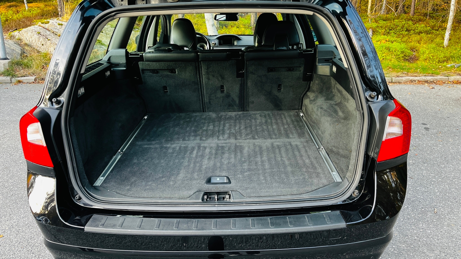 Volvo V70 2013, photo 5/15