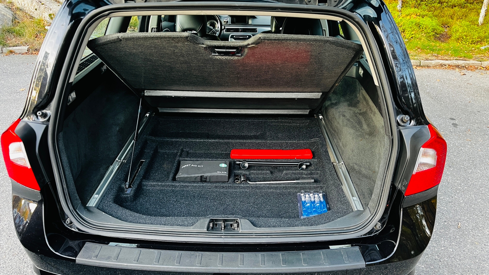 Volvo V70 2013, photo 7/15