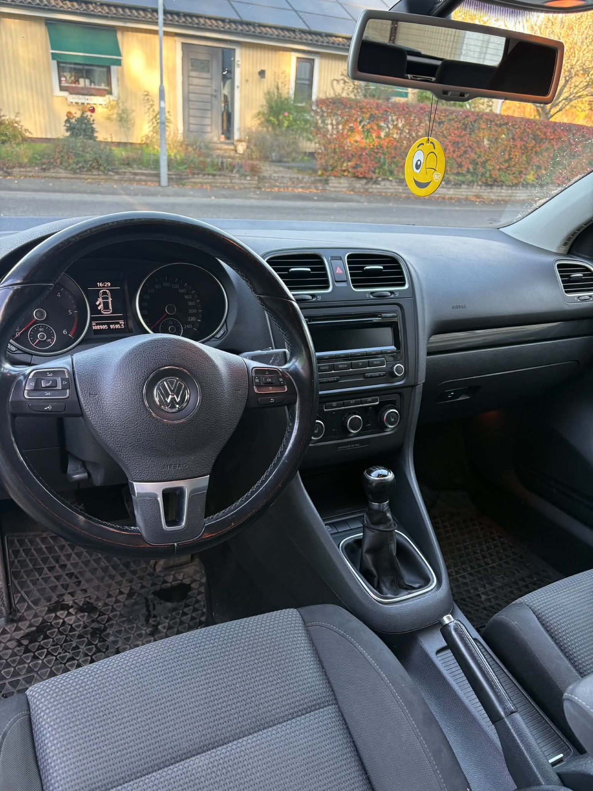 Volkswagen Golf 1.6 TDI 2013, bild 5/6
