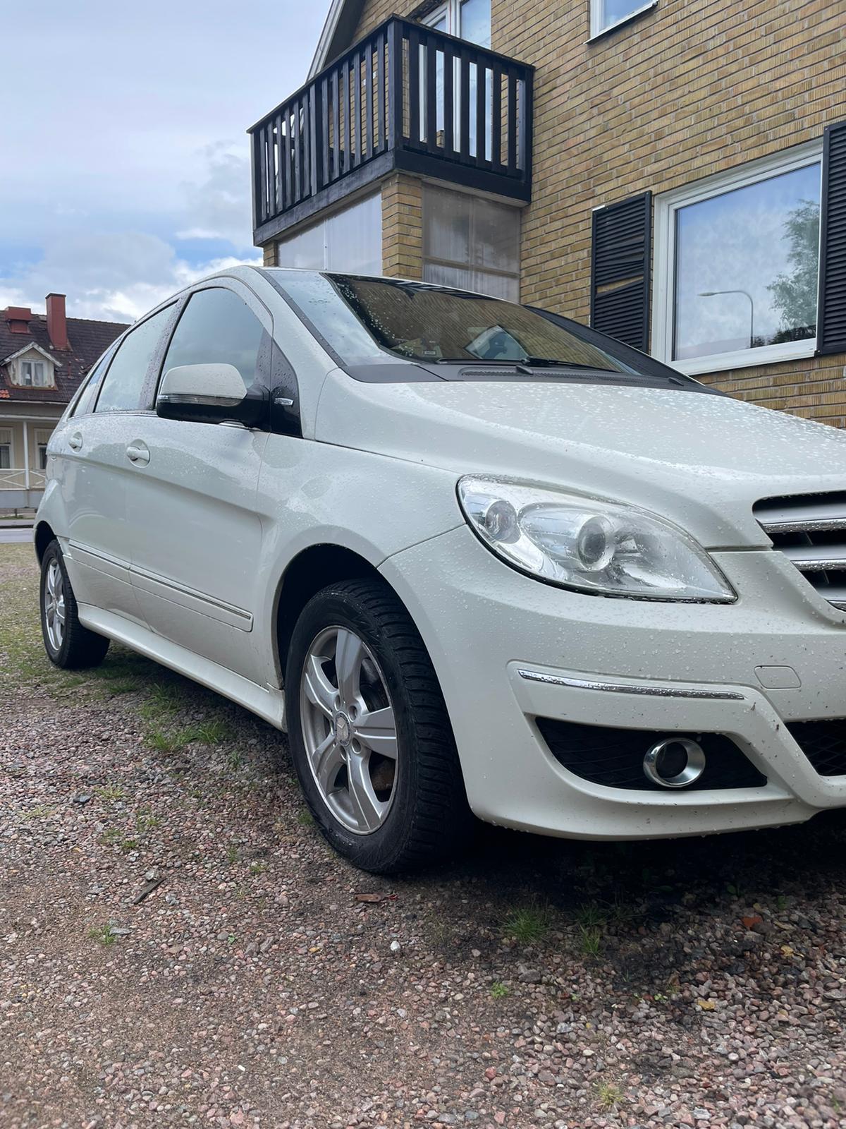 Mercedes-Benz B 2009, bild 4/6