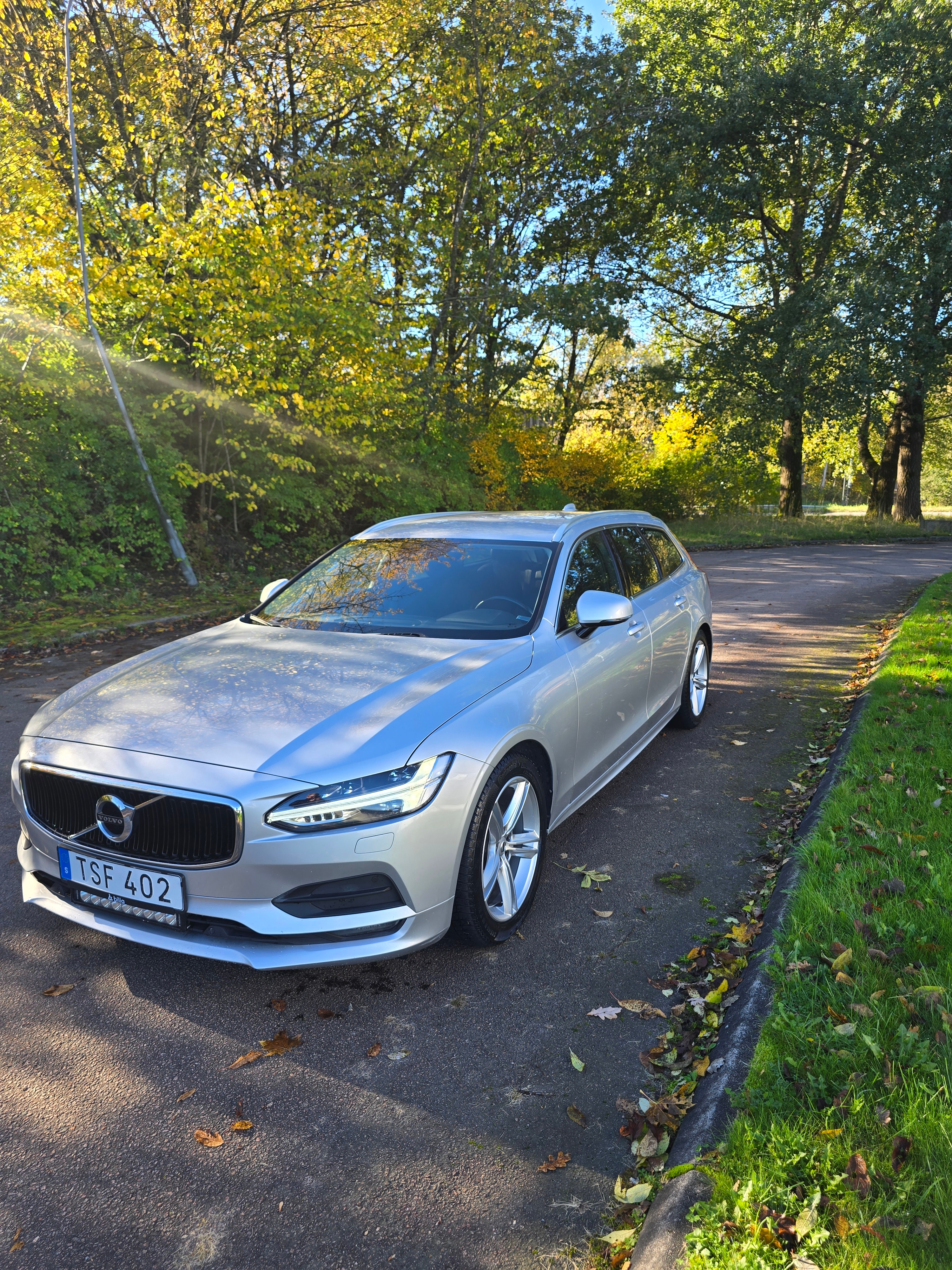 Volvo V90 D4 2019, bild 3/10