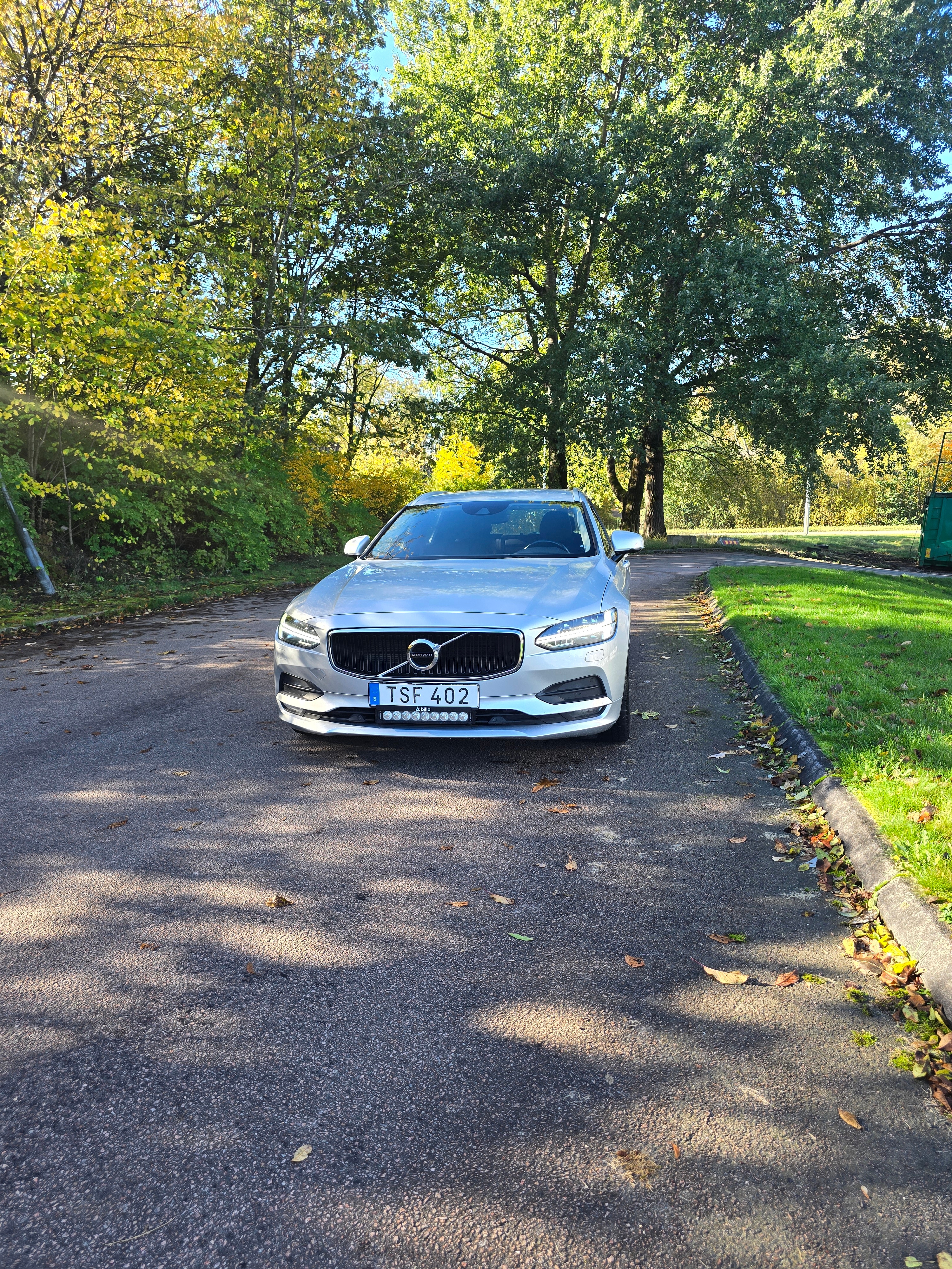 Volvo V90 D4 2019, bild 2/10