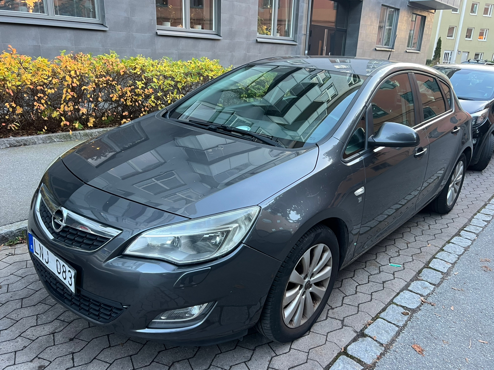 Opel Astra 1.3 CDTI 2010, bild 3/8