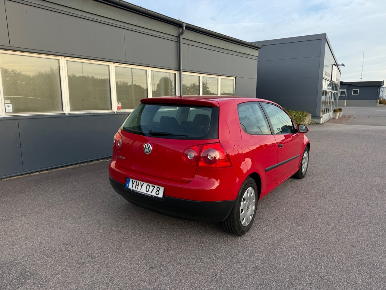 Volkswagen Golf Trendline 2006, kuva 7/10