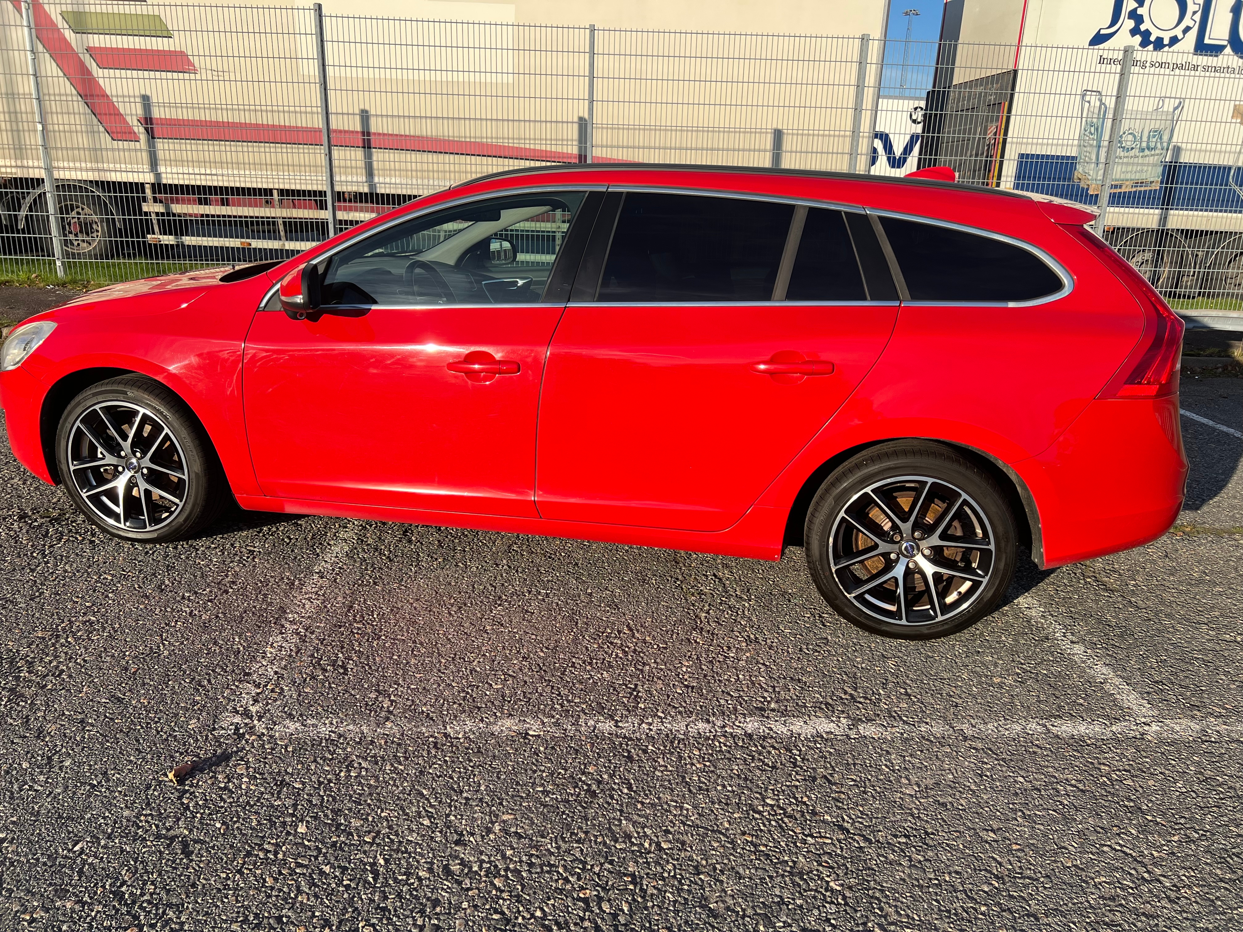 Volvo V60 2012, kuva 2/10