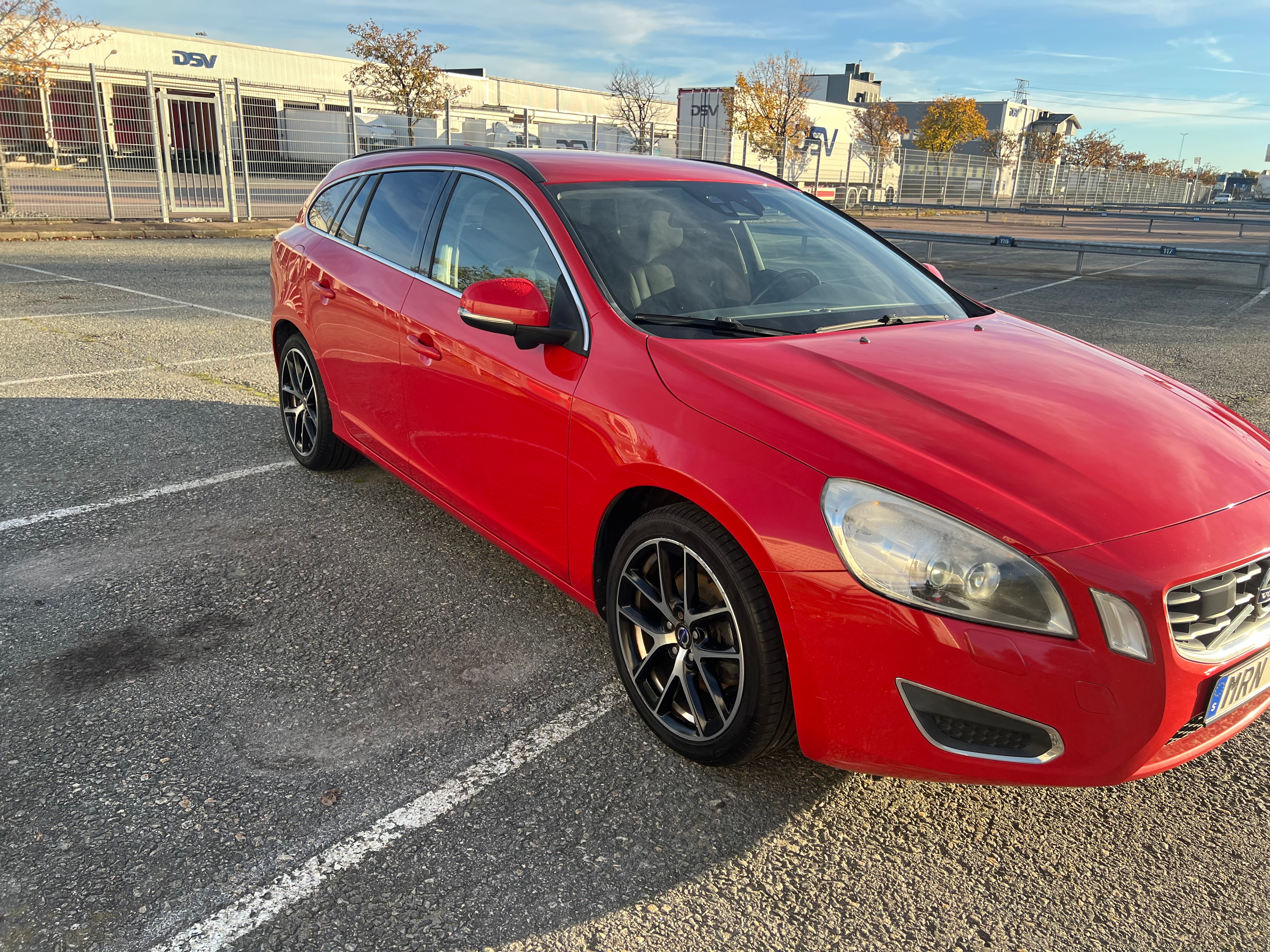 Volvo V60 2012, kuva 3/10