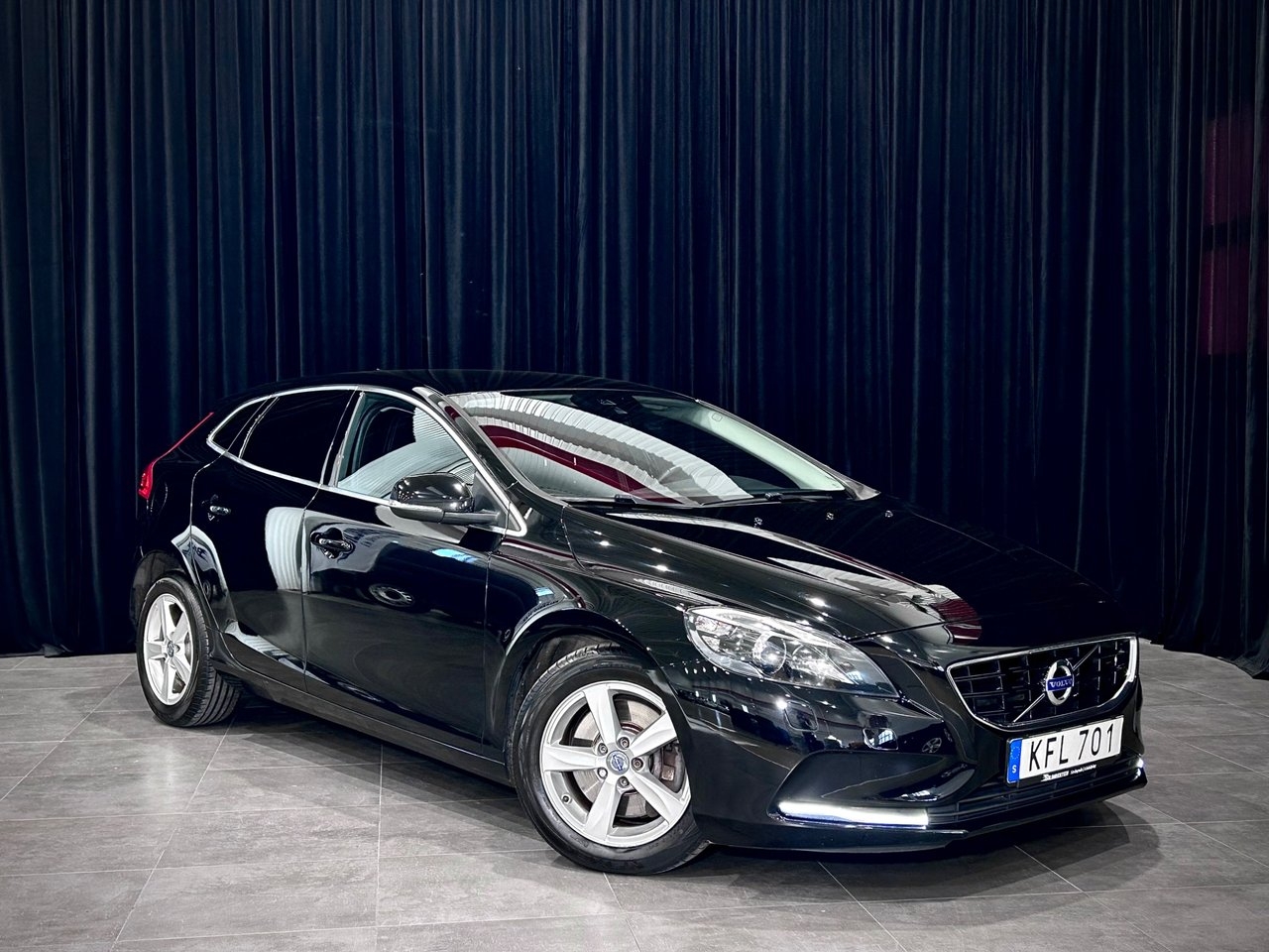 Volvo V40 T2 Momentum 2016, bild 3/10