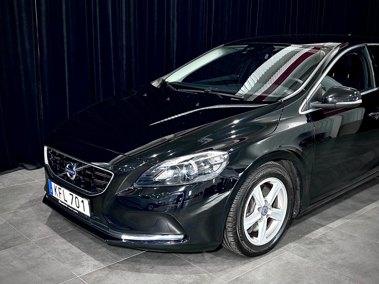 Volvo V40 T2 Momentum 2016, bild 7/10