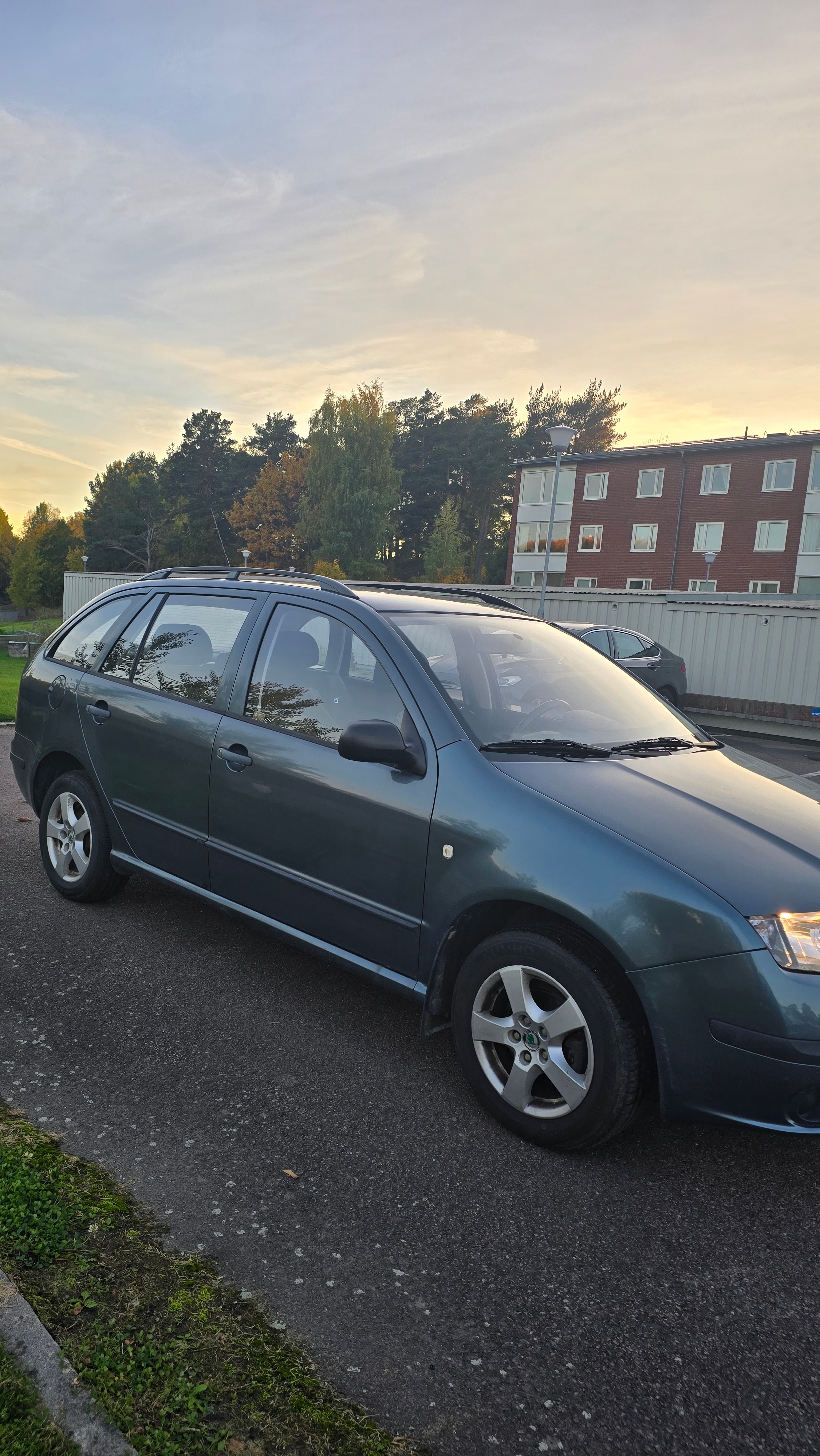Skoda Fabia 1.2 HTP 12V 2006, bild 3/6