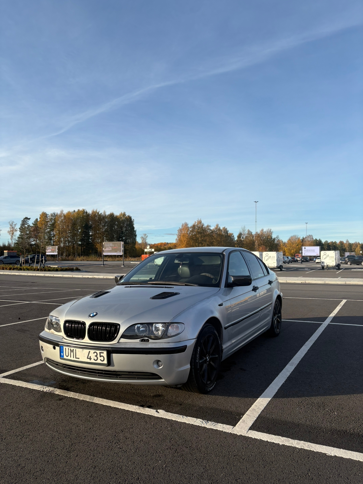 BMW 316i 2004, bild 2/10