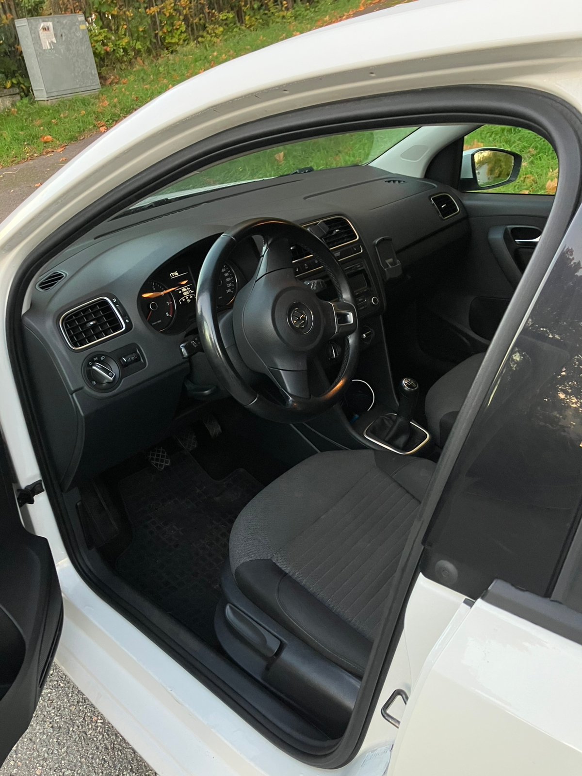 Volkswagen Polo 1.2 TSI 2013, bild 6/9