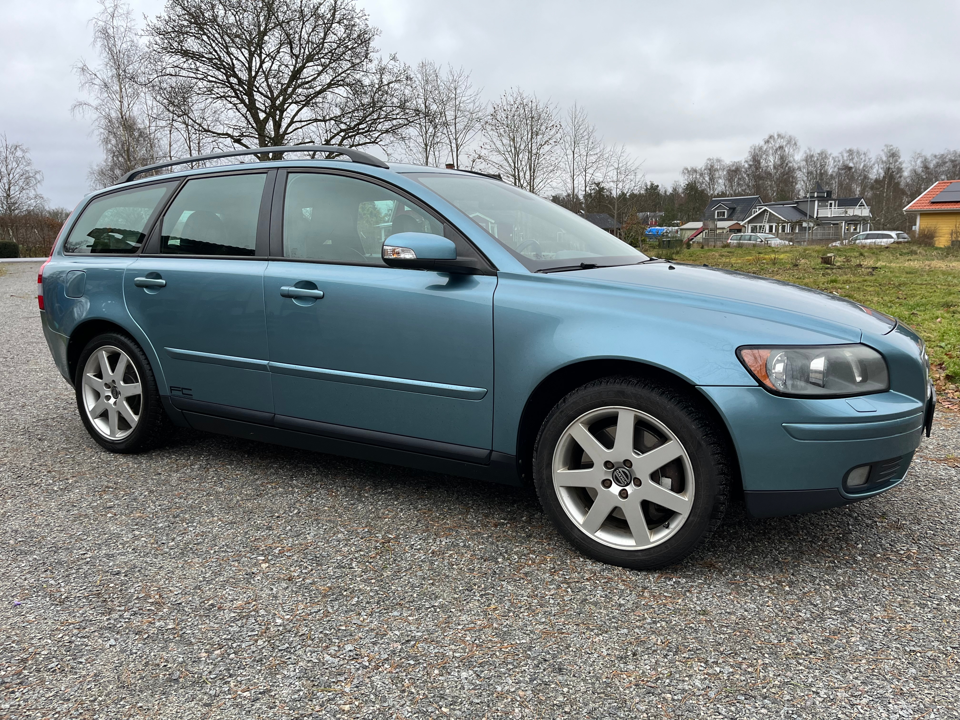 Volvo V50 T5