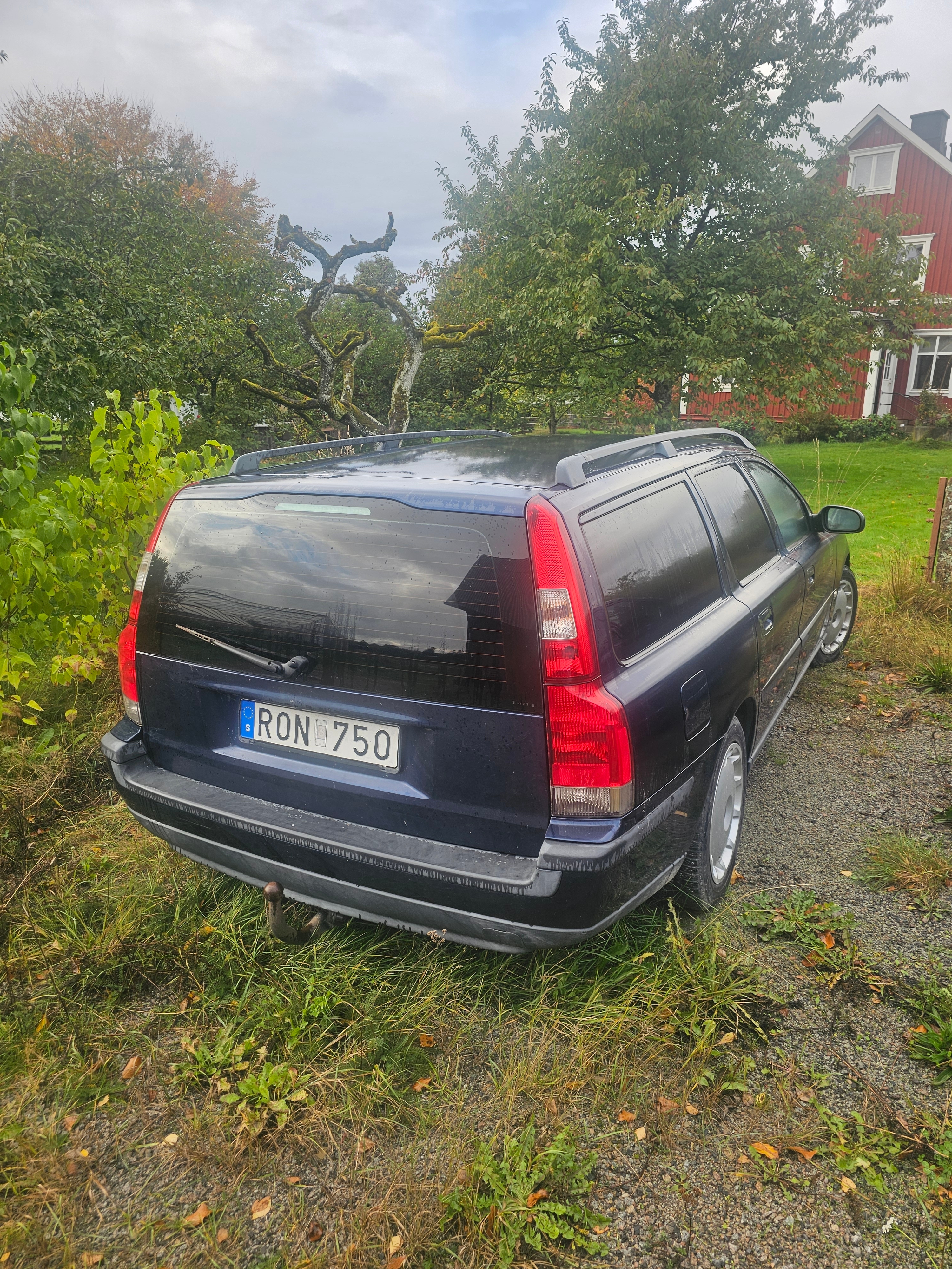 Volvo V70 2000, kuva 3/5