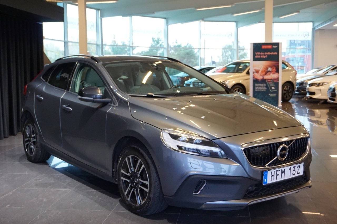 Volvo V40 Cross Country D3 Pro 2019, bild 2/10