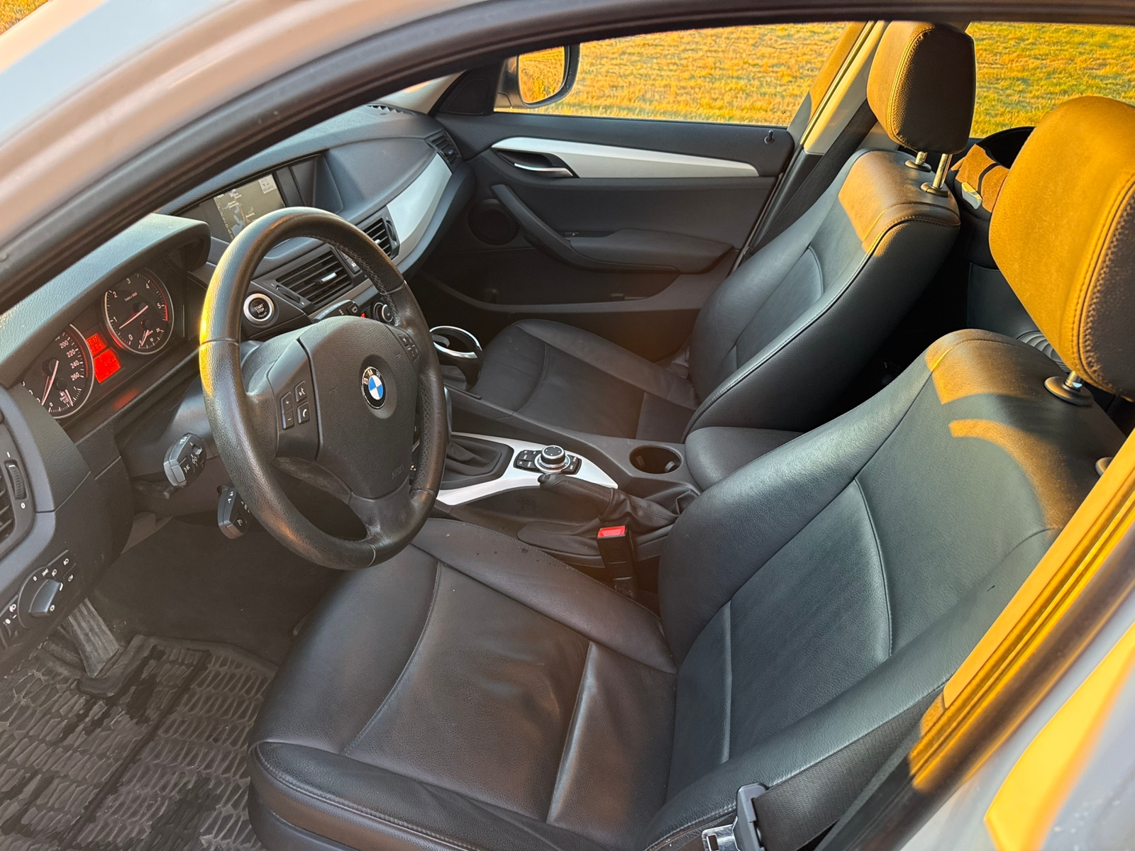 BMW X1 2011, bild 7/8