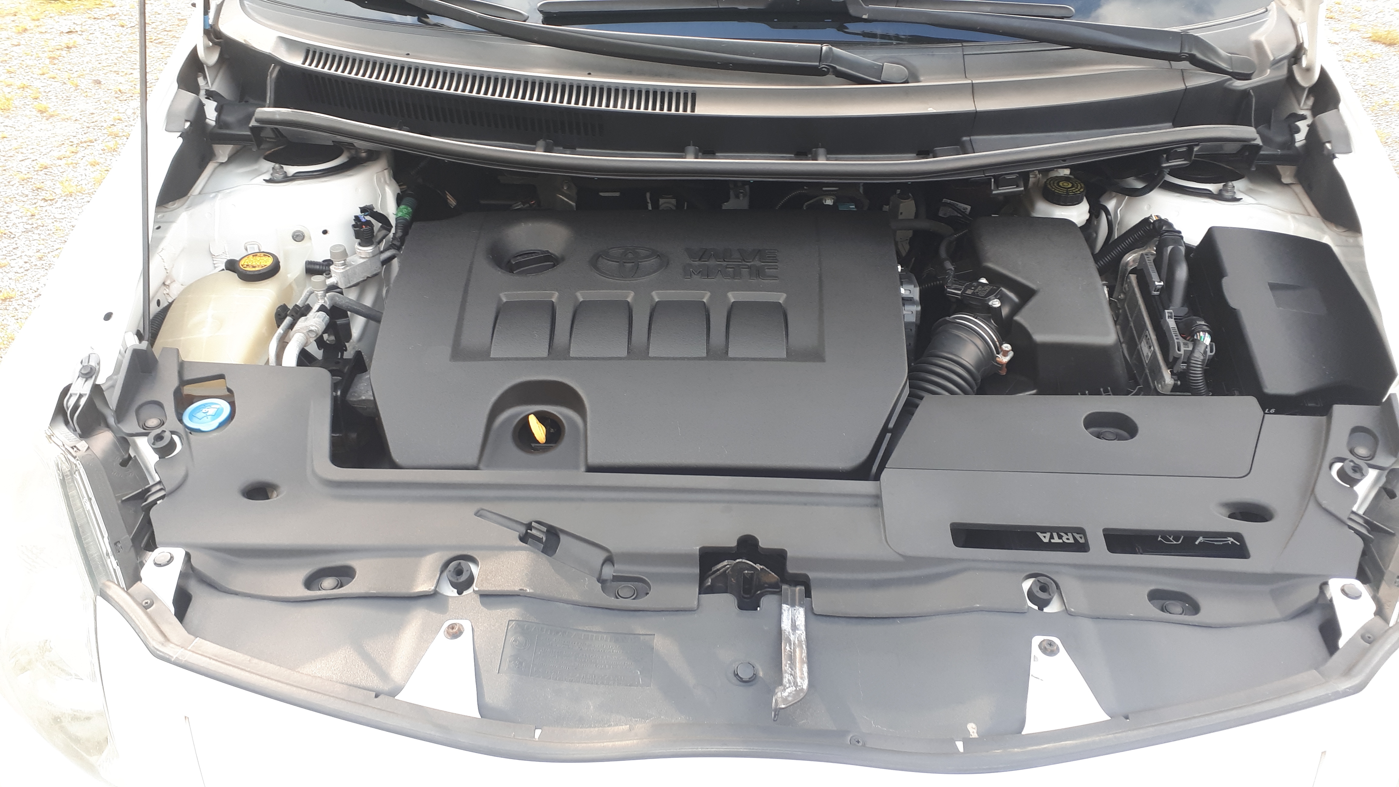Toyota Auris 1.6 2010, photo 4/9