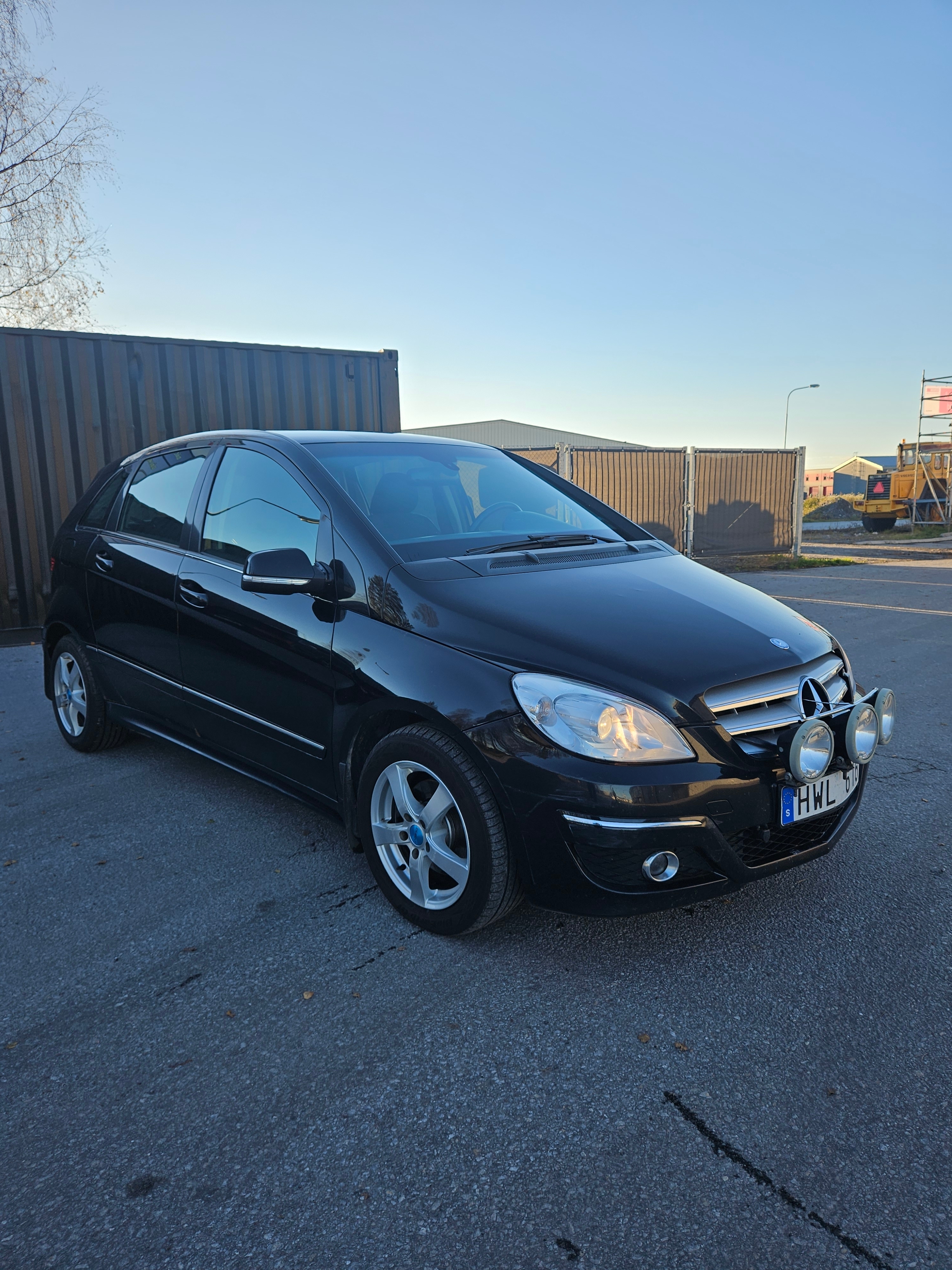 Mercedes-Benz B
