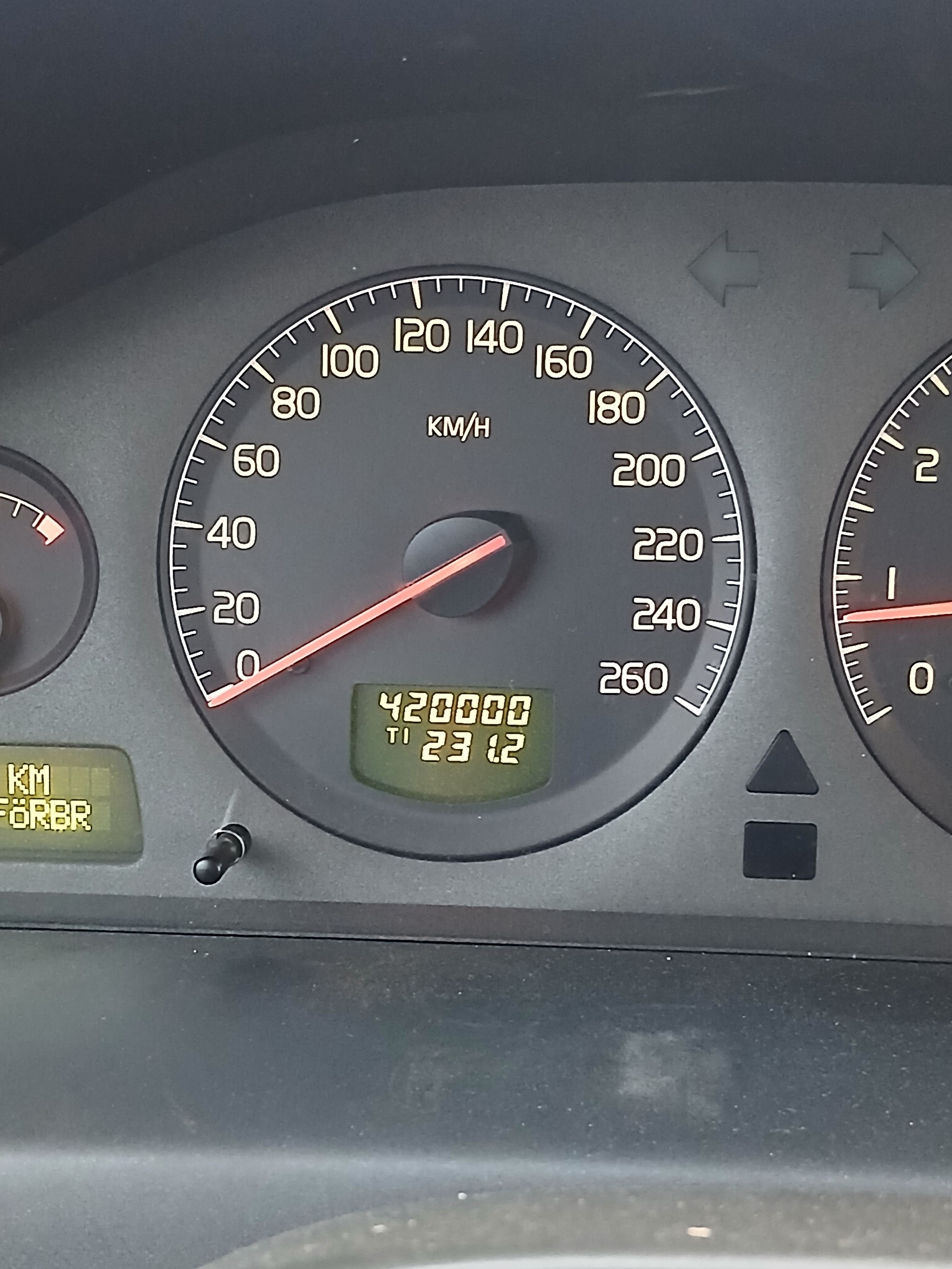 Volvo XC70 2.5T 2003, bild 2/6