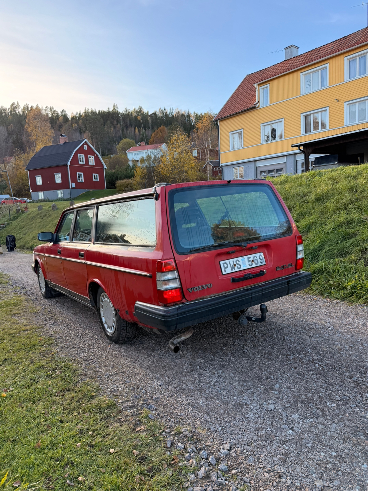 Volvo 240 2.3 1993, bild 2/8