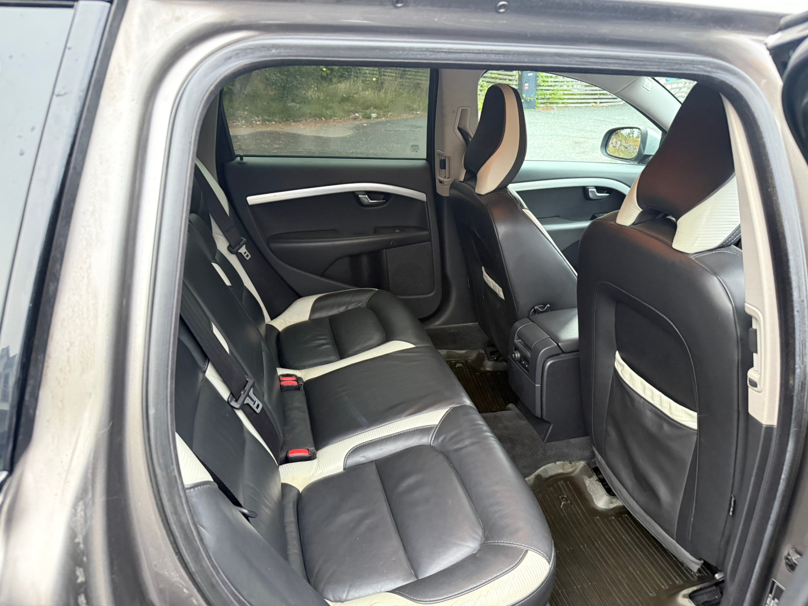 Volvo V70 R Design 2010, bild 6/6