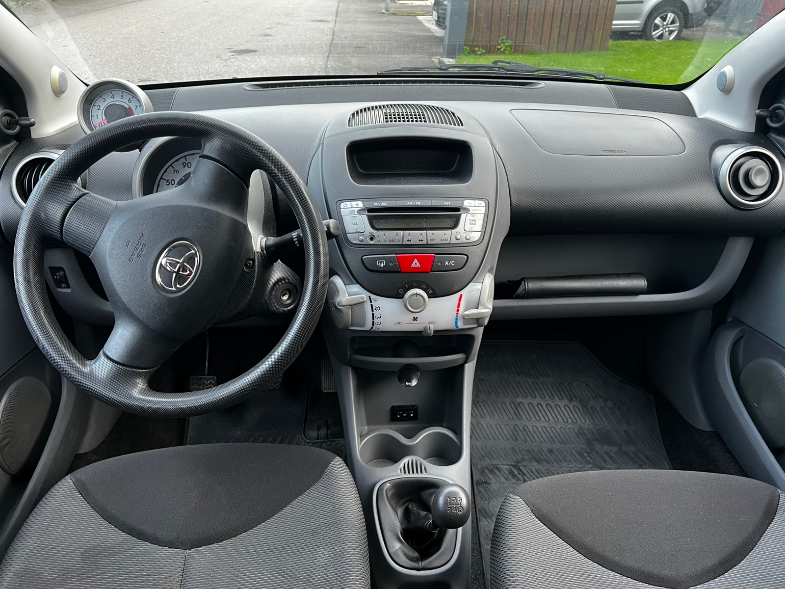 Toyota Aygo 1.0 2009, bild 3/10