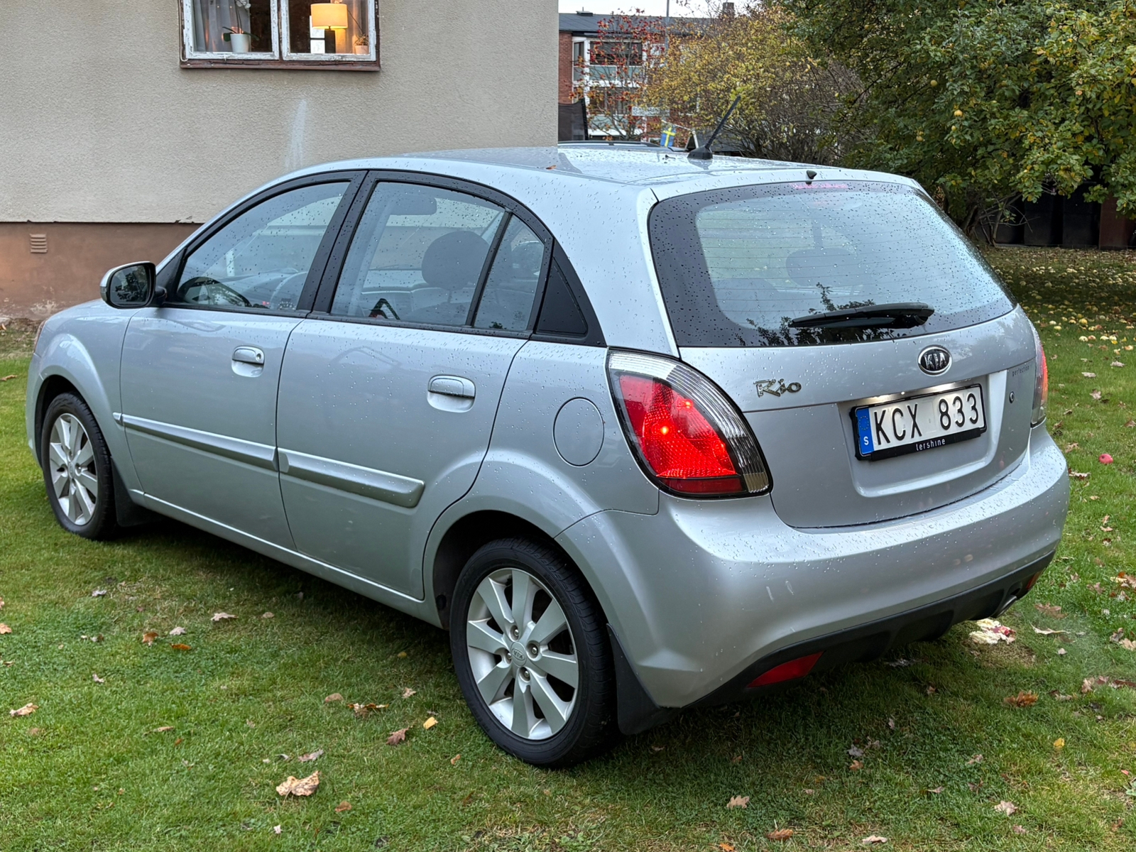 Kia Rio 1.4 2010, bild 3/6