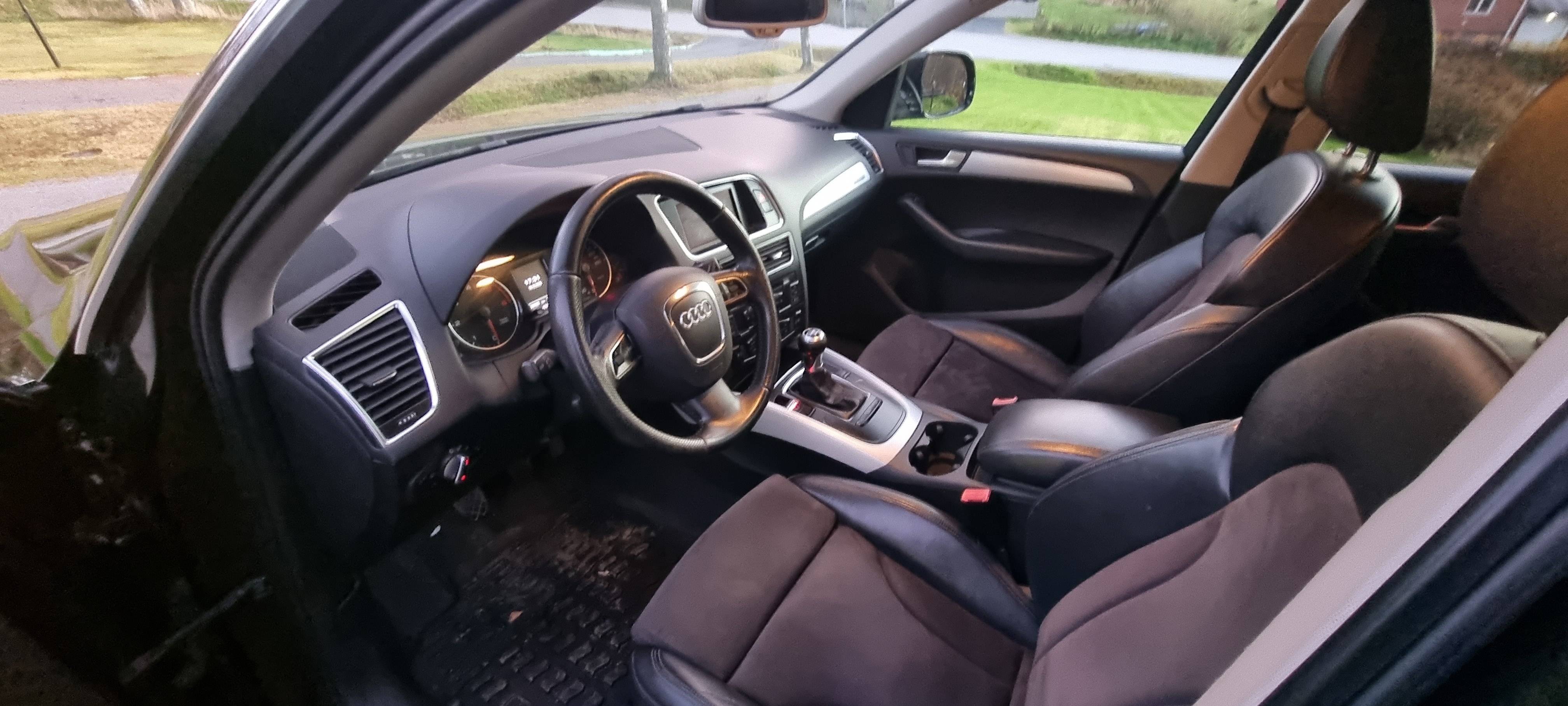 Audi Q5 2.0 TDI 2012, bild 5/7