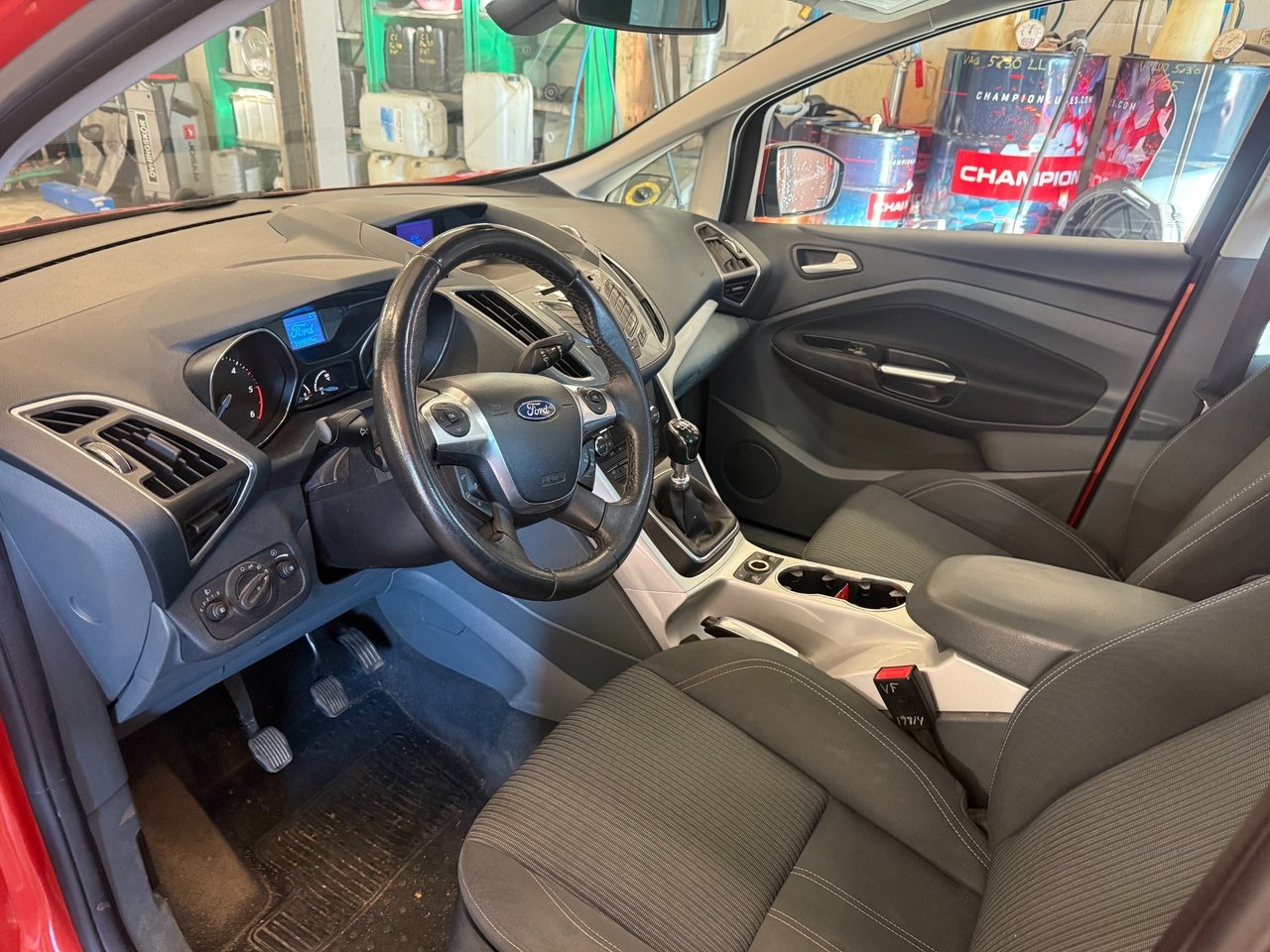 Ford C-MAX 1.6 TDCi Titanium 2011, bild 6/7
