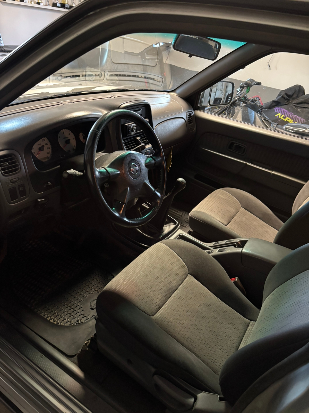 Nissan Navara 2004, bild 6/7