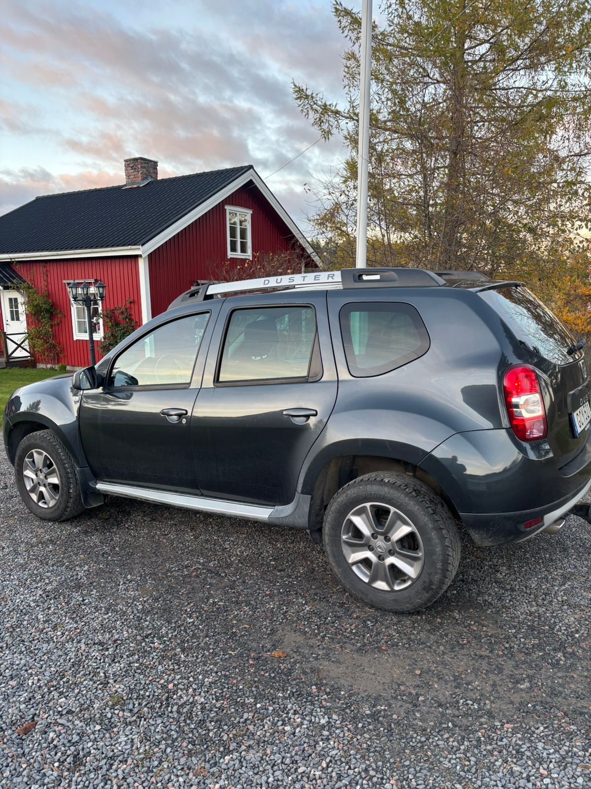 Dacia Duster 2015, bild 4/9