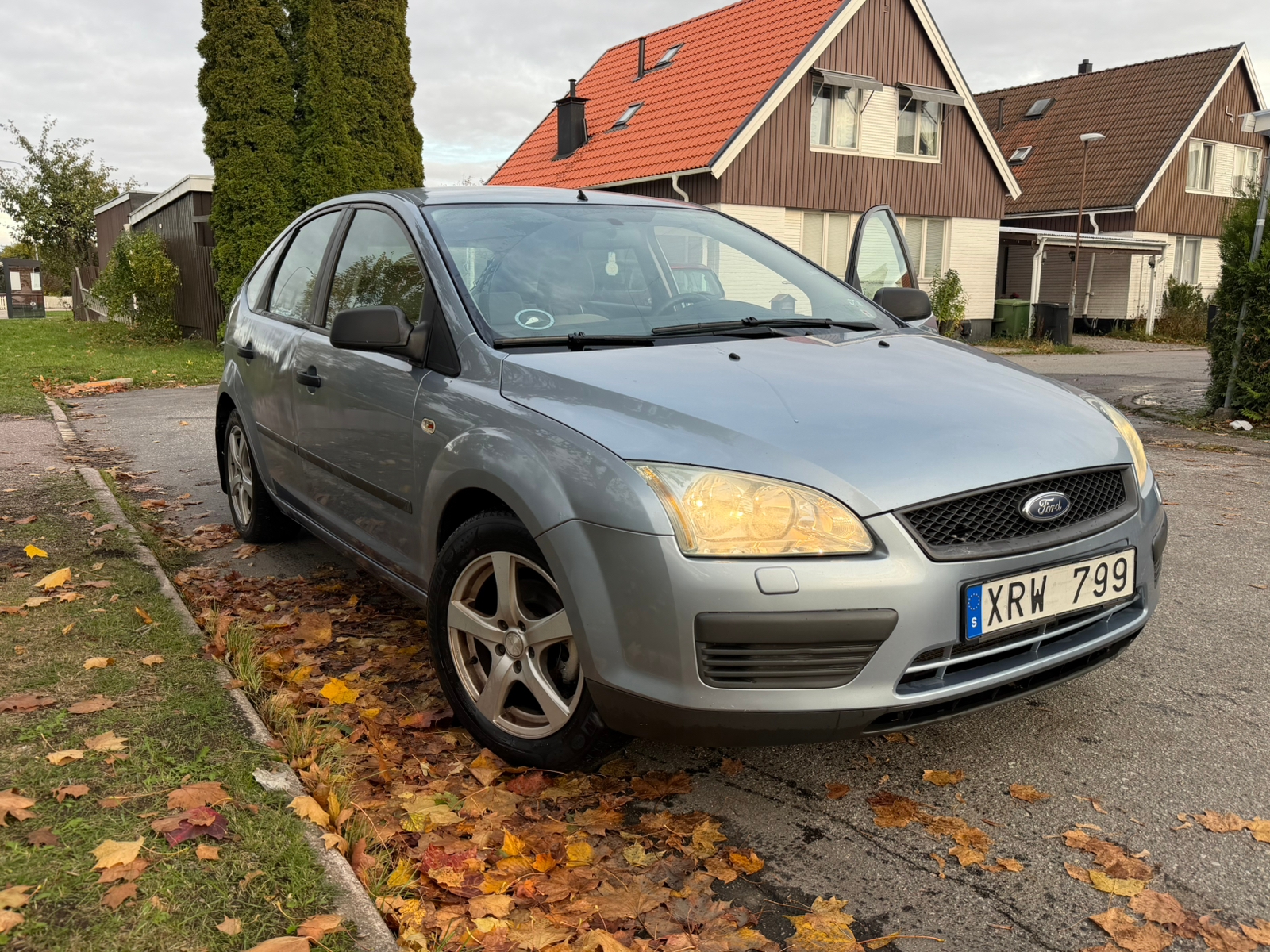 Ford Focus 1.8 2006, bild 2/6