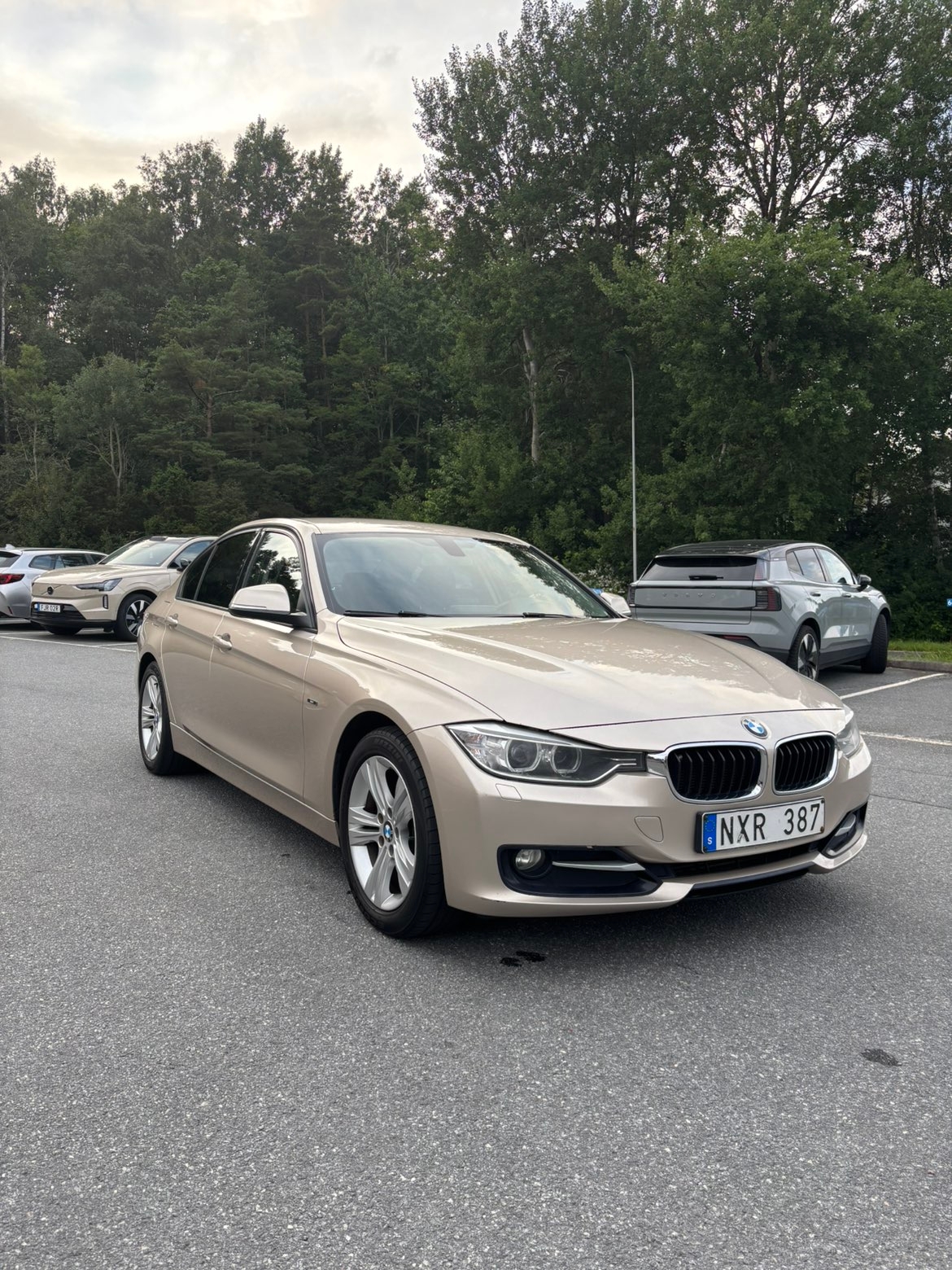 BMW 320