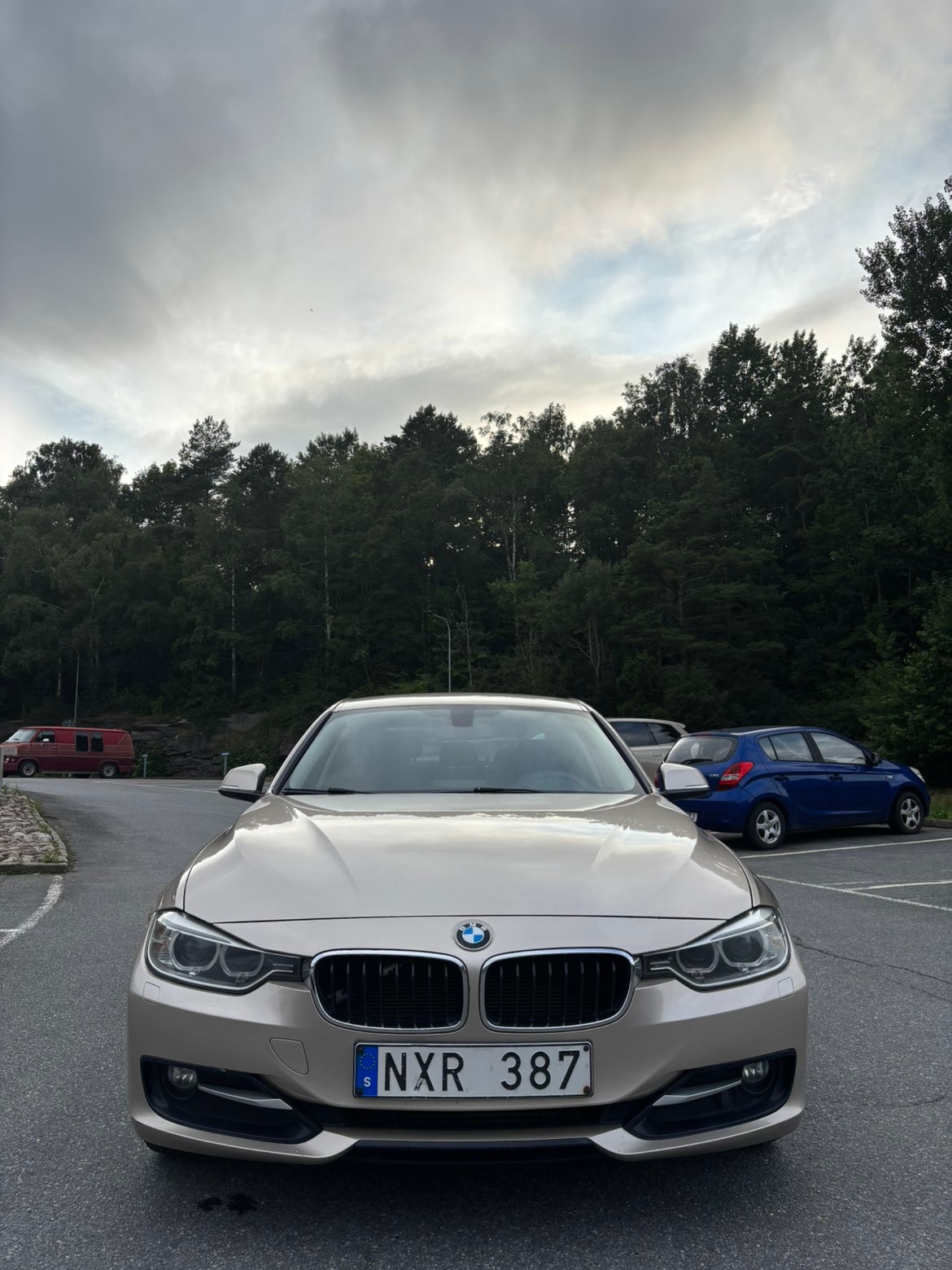 BMW 320 2014, bild 3/10