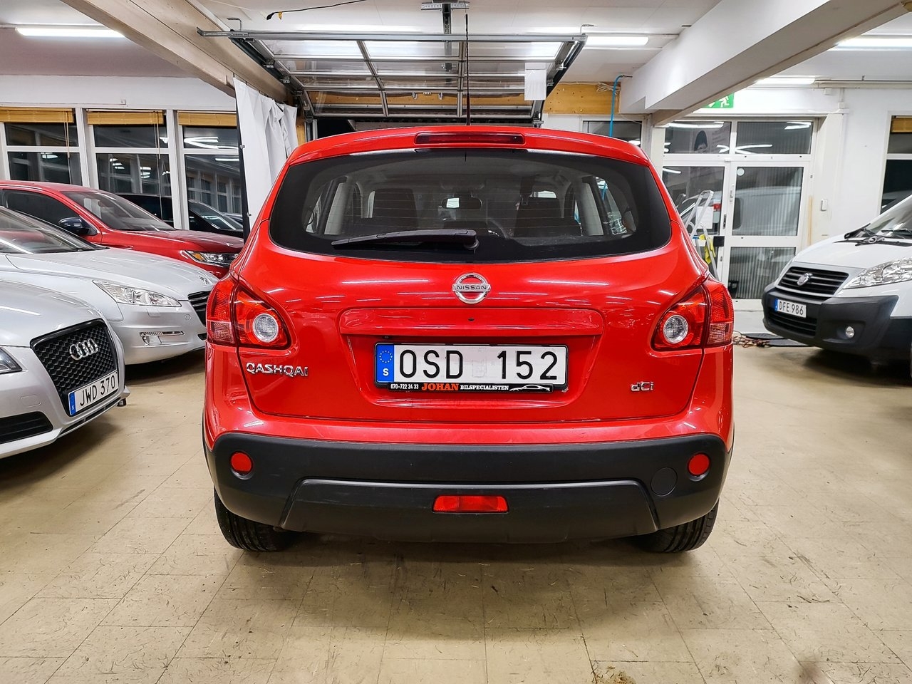 Nissan Qashqai 2.0 dCi 2008, bild 6/10