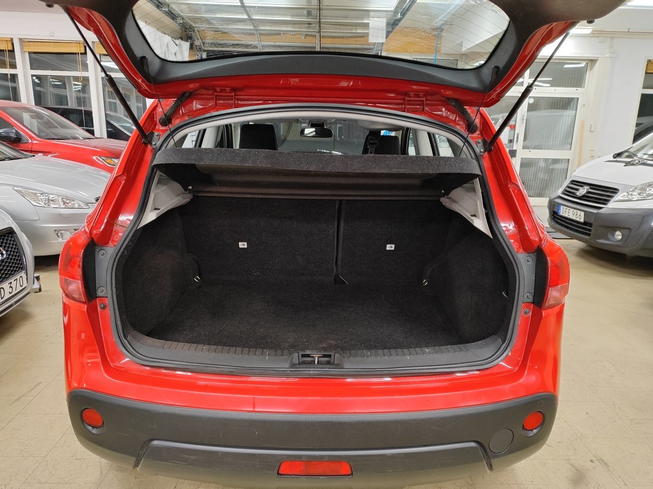 Nissan Qashqai 2.0 dCi 2008, bild 7/10
