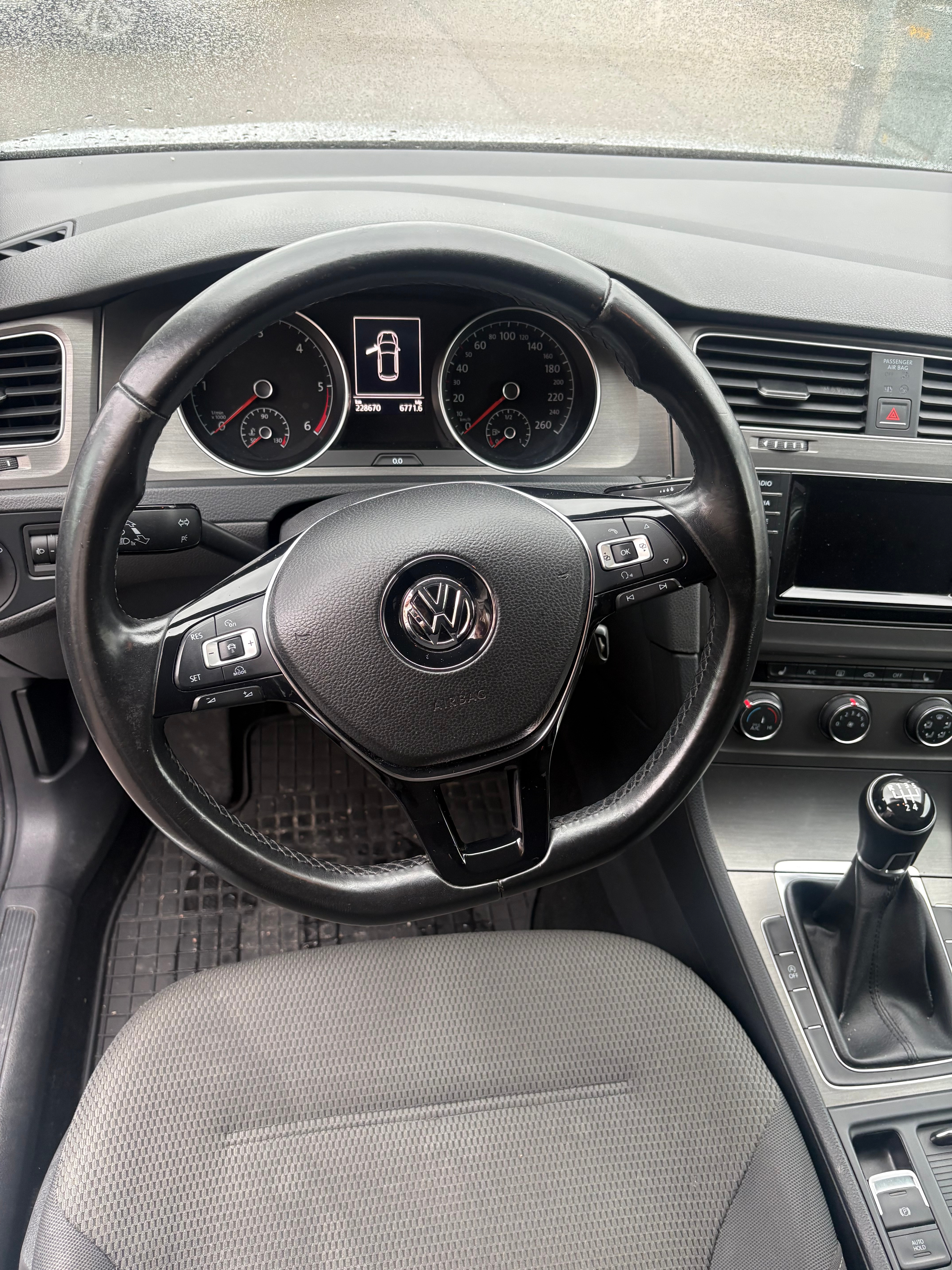 Volkswagen Golf 1.6 TDI 2013, bild 5/9
